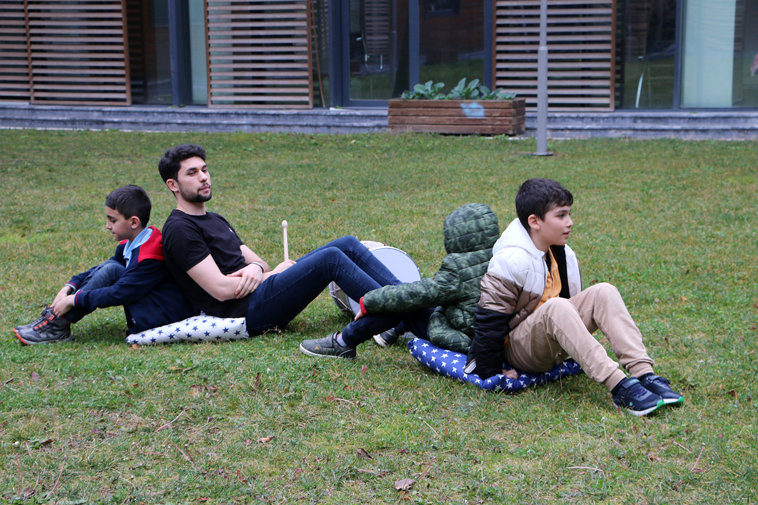 SGM’li miniklerden doğa sevgisi için drama etkinliği