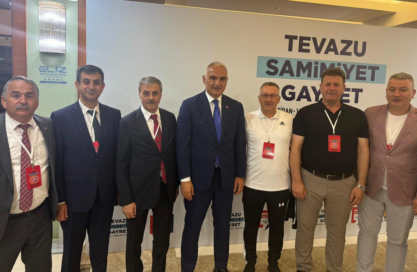 Başkan Alemdar Kızılcahamam'da 3 bakanla görüştü: “Sakarya'yı yepyeni yatırımlarla taçlandıracağız”