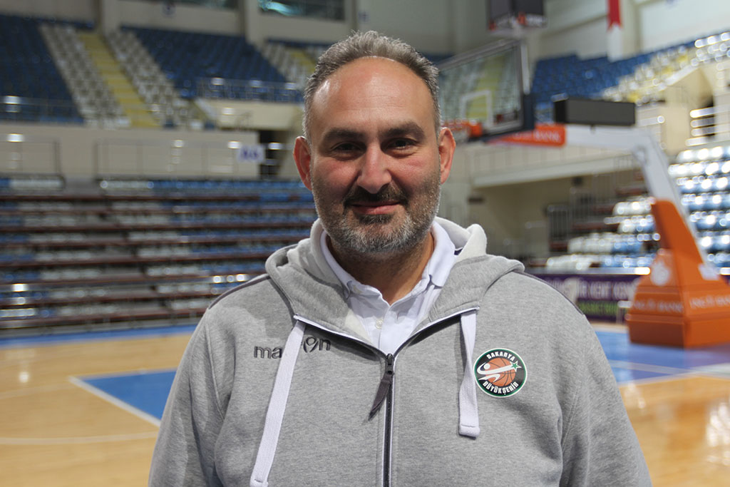 Büyükşehir Anadolu Efes’e konuk oluyor