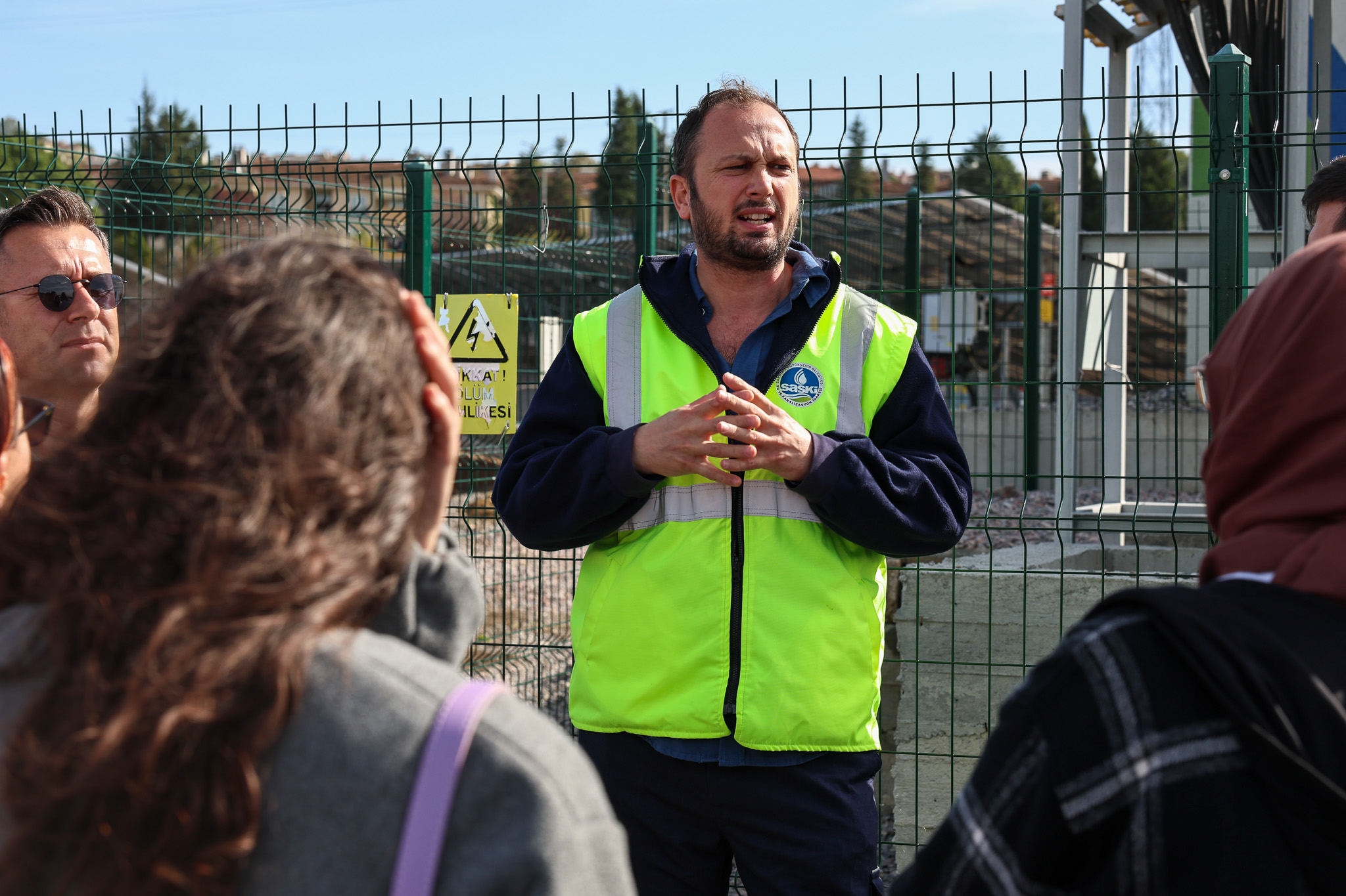 Geleceğin enerji uzmanları SASKİ’nin elektrik üretim tesislerini inceledi