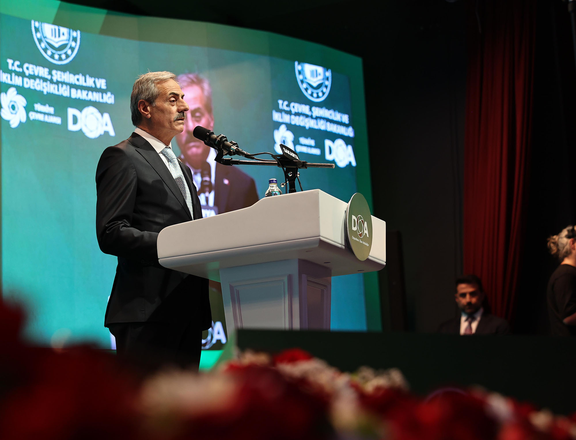 “Sakarya’yı afetlere dirençli hale getirecek, Sapanca Gölü çevresine yakışır bir proje kazandıracağız”