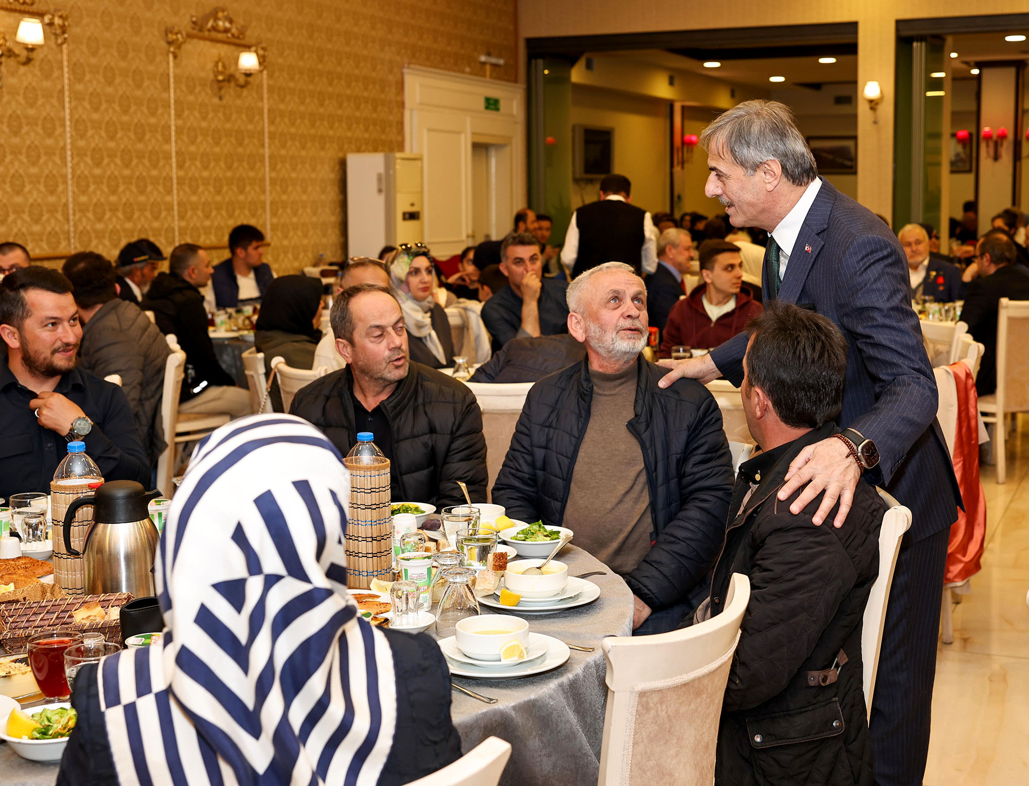 “Bu birlikteliği vatanı canı pahasına koruyan kahramanlara borçluyuz”