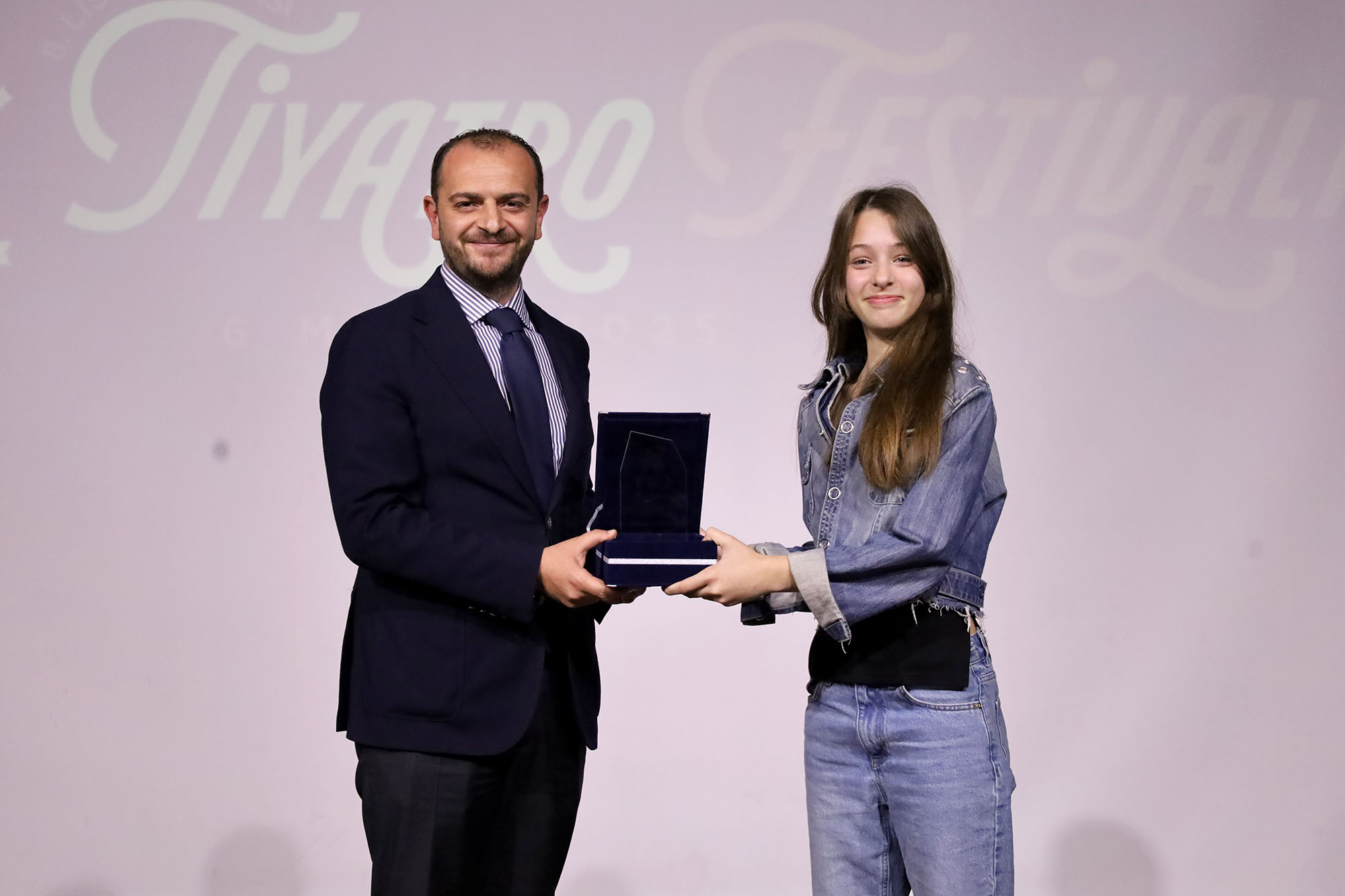 Genç tiyatrocuların sahne aldığı festivalde kazananlar belli oldu