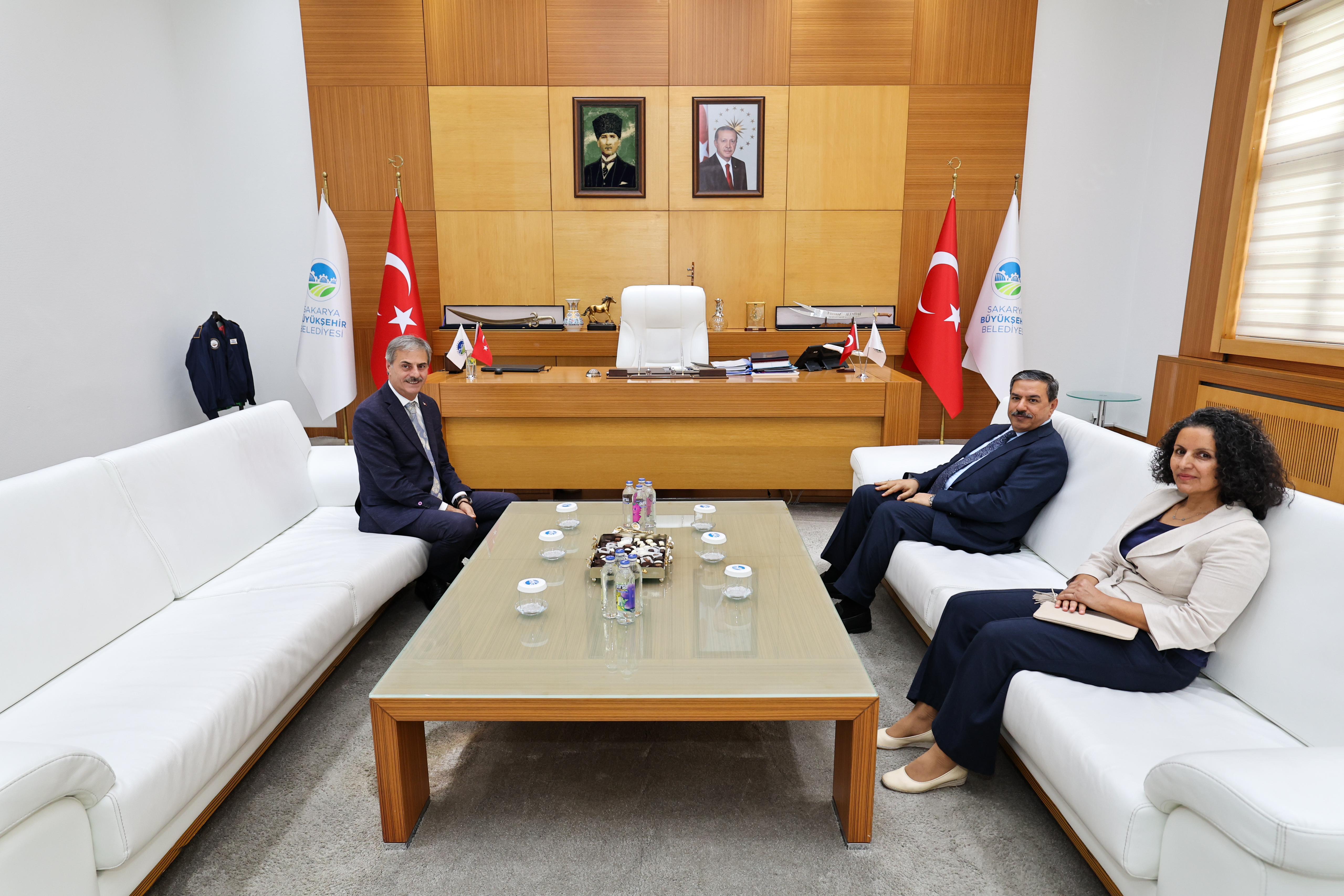 Yusuf Alemdar Irak Başkonsolosu Hamed’i ağırladı: “Bu coğrafyada geleceğe kardeşlik duygusuyla bakarak hareket ediyoruz”