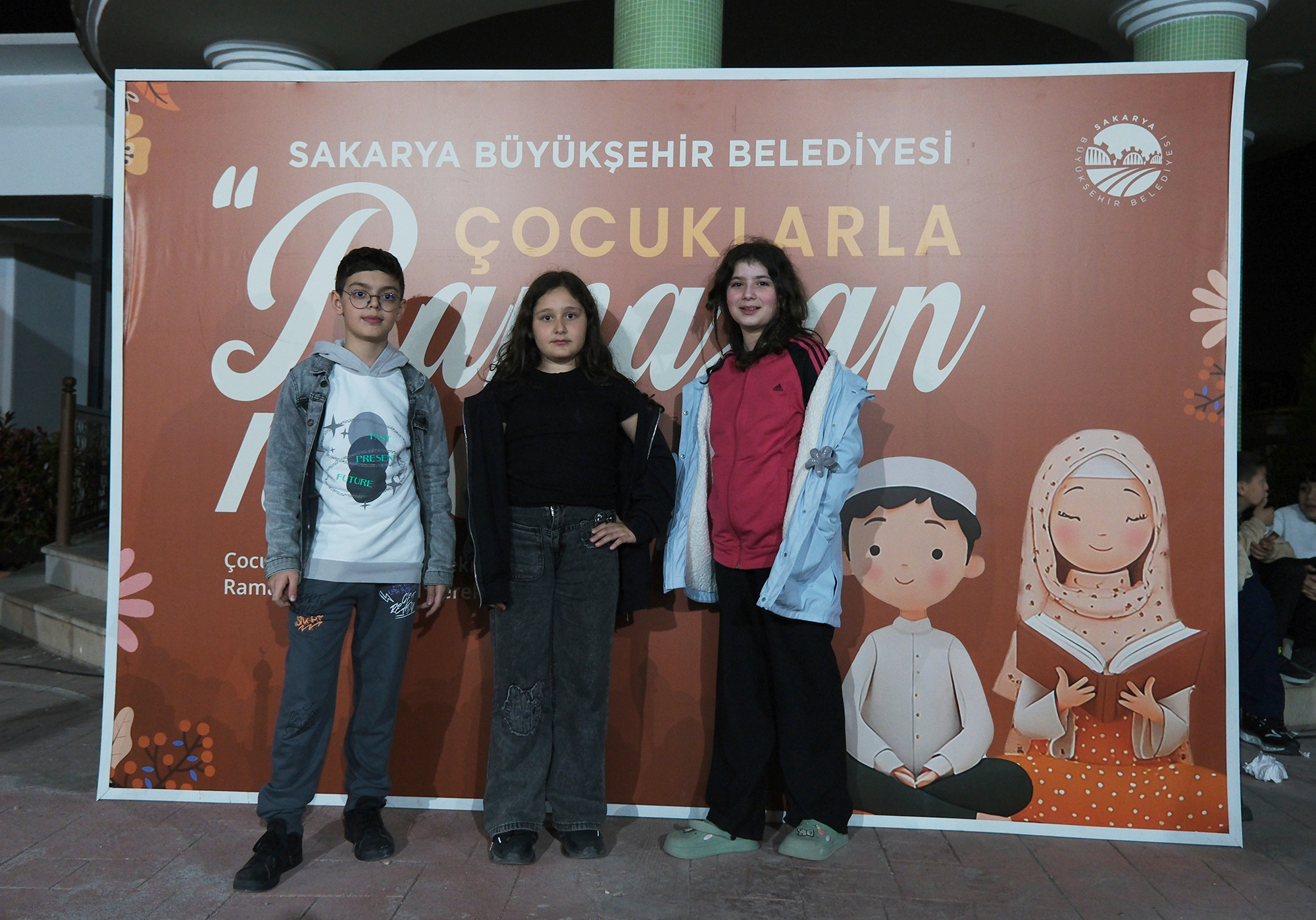 Erenler ve Geyve’de Çocuklarla Ramazan Neşesi yaşandı
