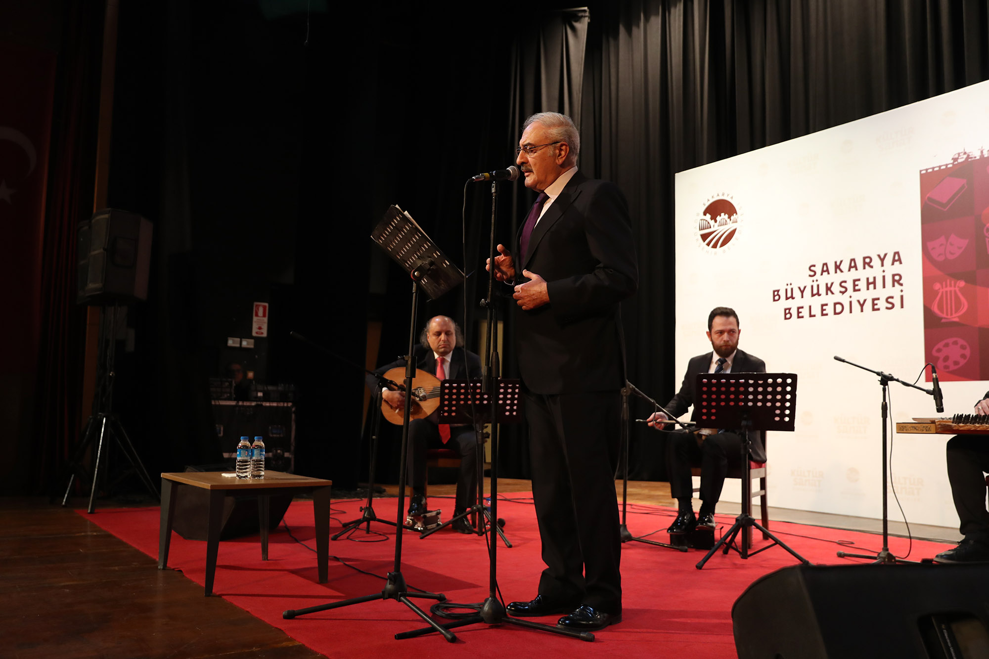 AKM’de Münip Utandı ile Türk müziği şöleni