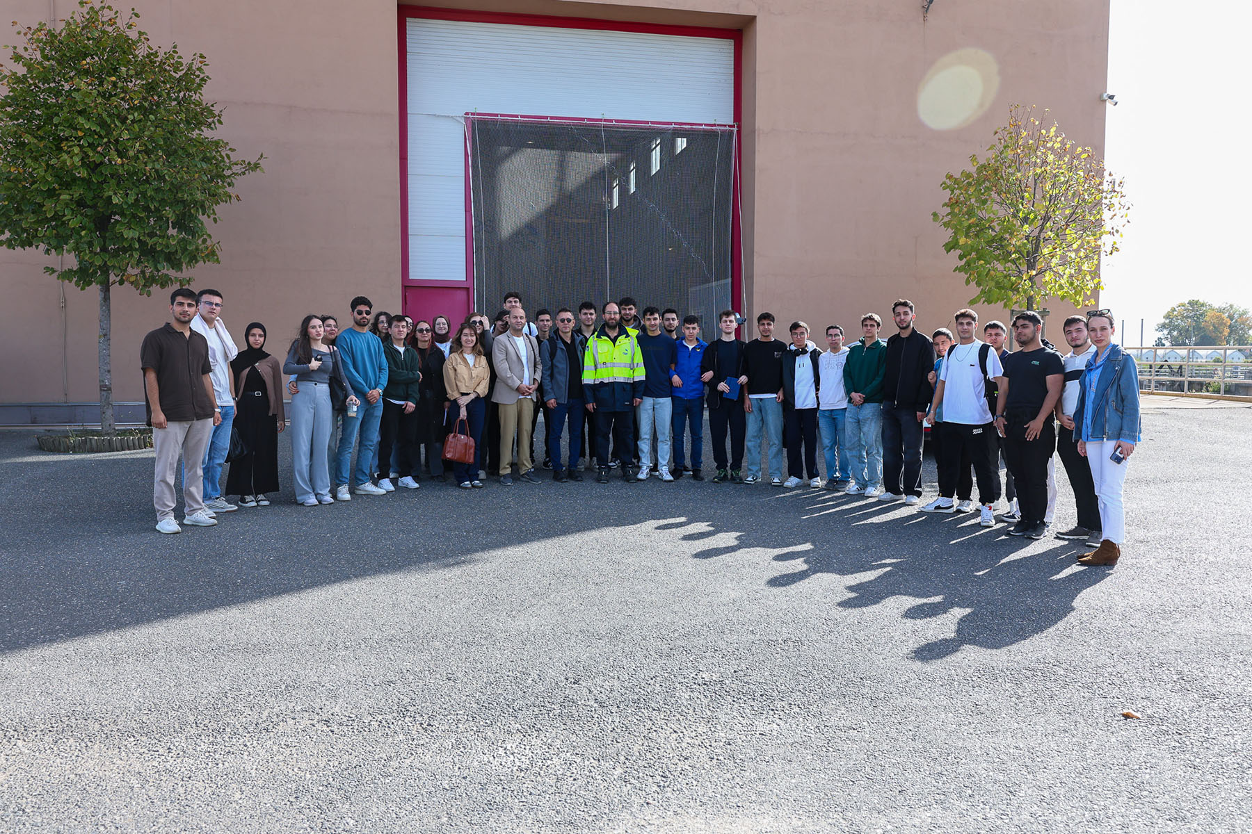 Geleceğin enerji uzmanları SASKİ’nin elektrik üretim tesislerini inceledi