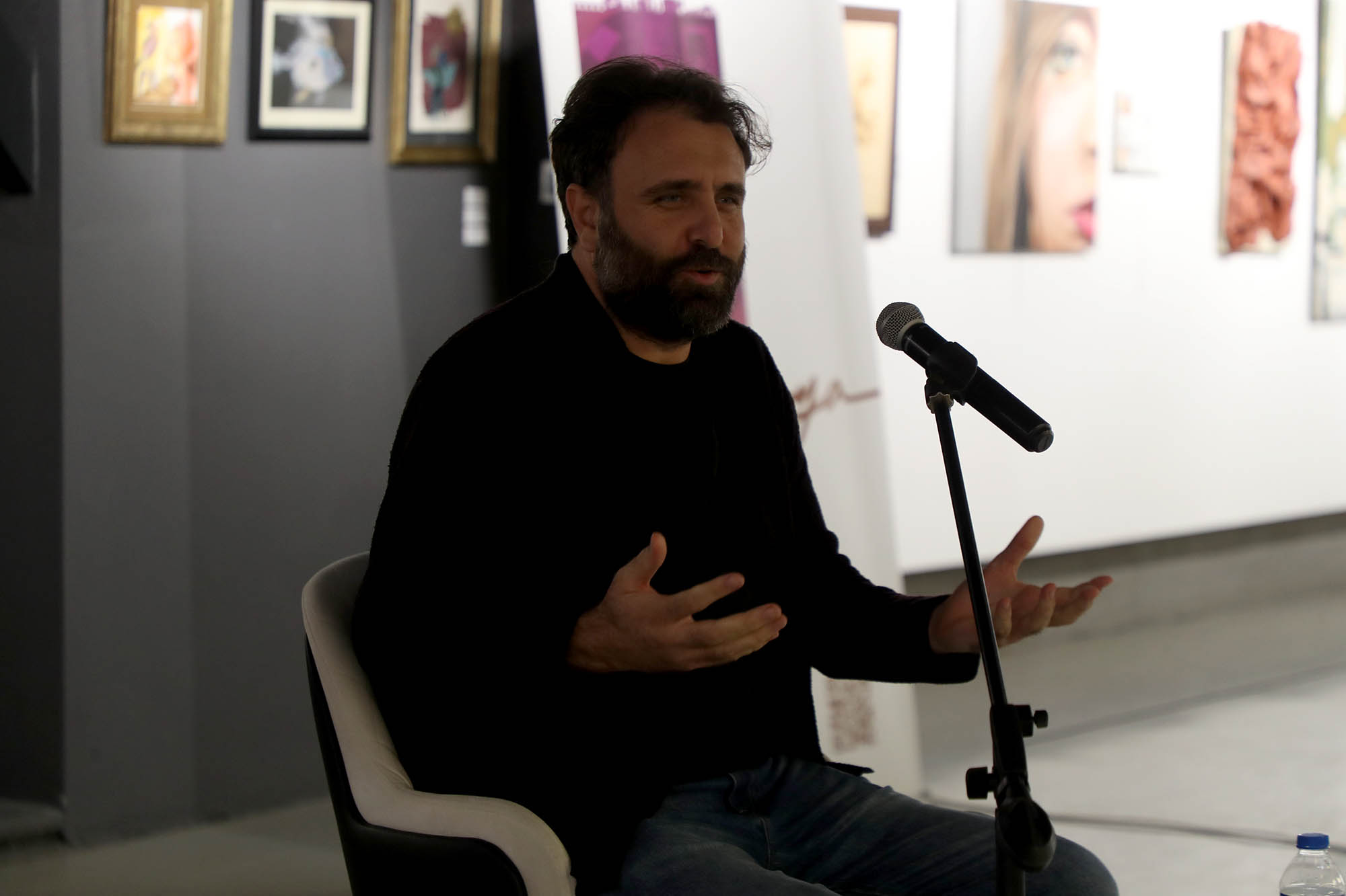 “İsmet Özel’e göre şiir gündelik hayata başkaldırıdır”