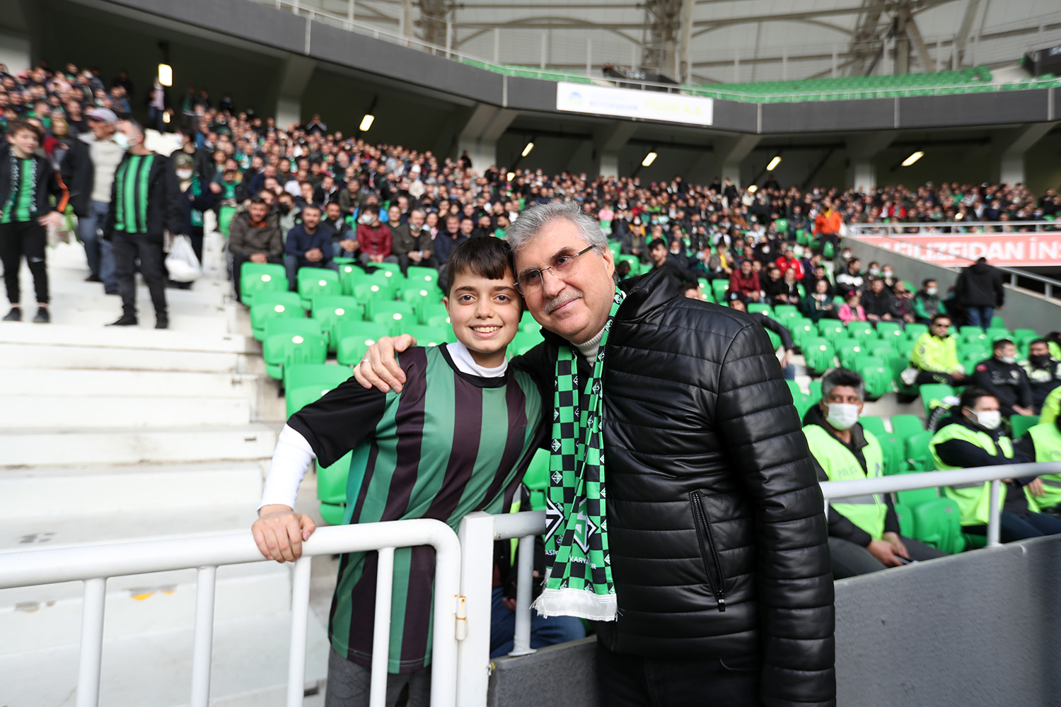 Sakaryaspor bu yıl şampiyon olacak