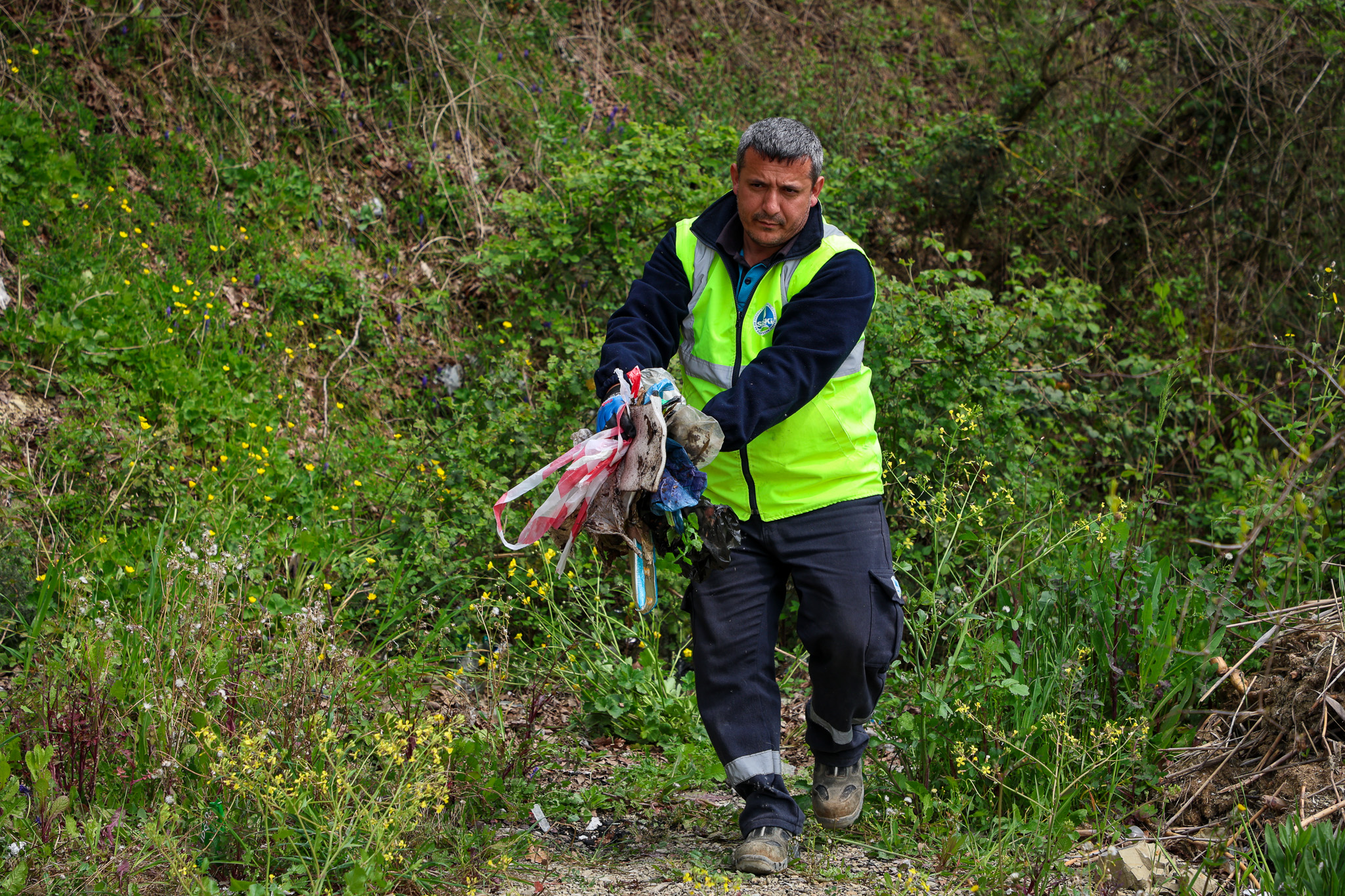 Sapanca Gölü’nün her bir karışı Büyükşehir’in takibinde: Tonlarca atık topladılar…