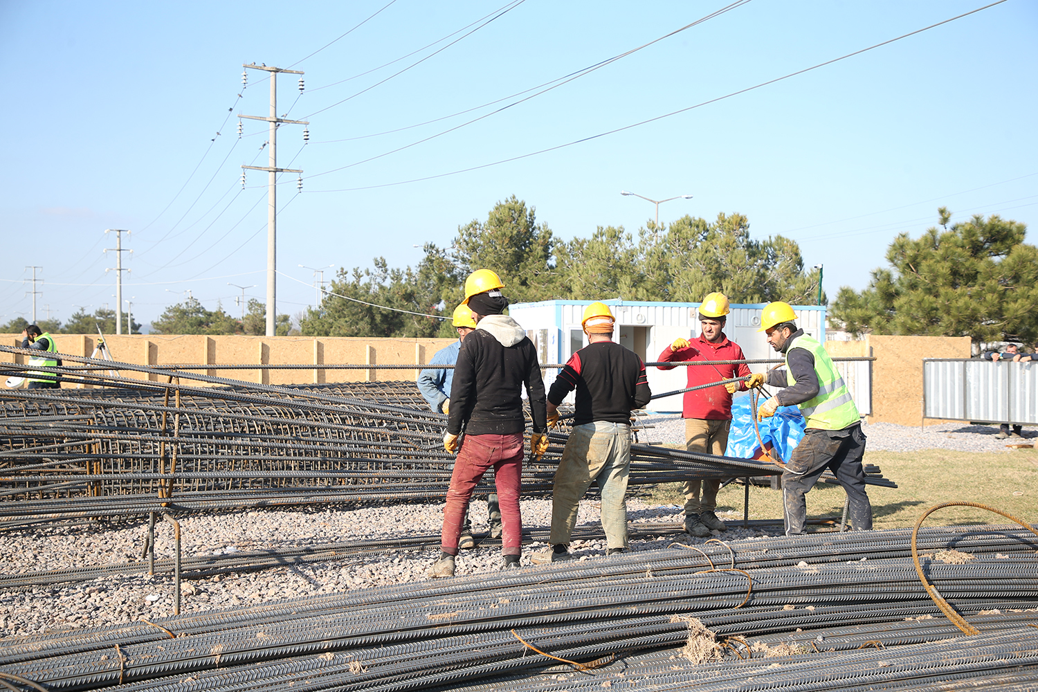 Yeni köprü ve duble yol için çalışmalar başladı