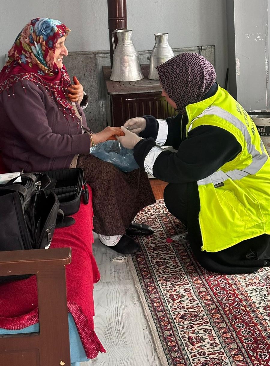 YADEM yılın bir günü değil her günü yaşlılar için sahada