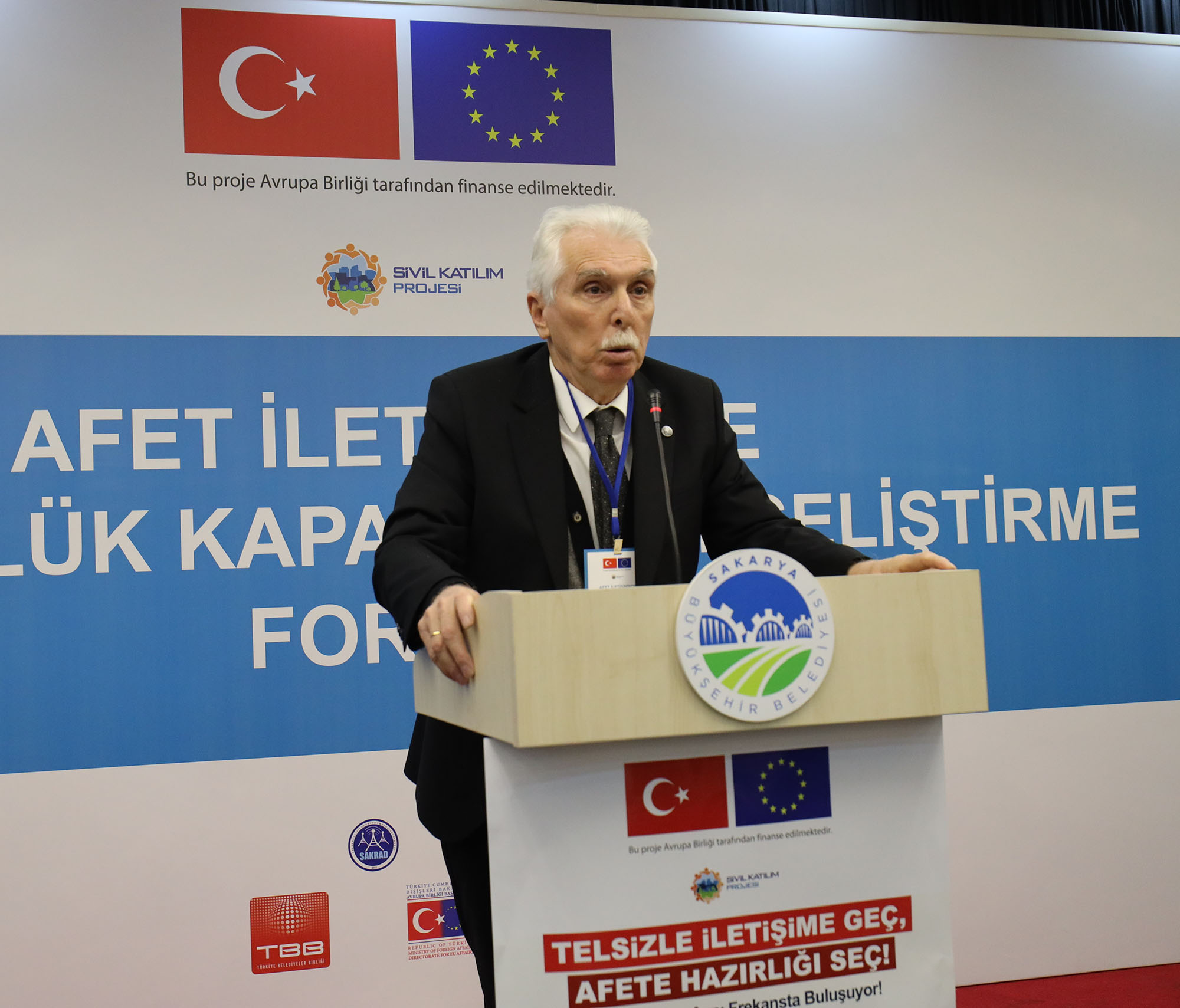 GSM’i ve interneti devre dışı bırakan büyük bir depremde canlara umut olacak