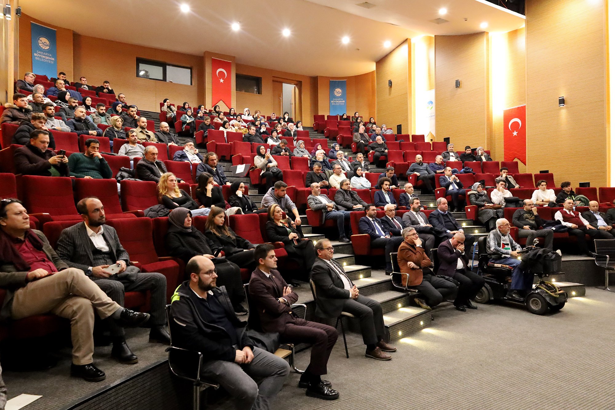 Gazeteci Zafer Şahin’den gençlere sosyal medya uyarısı