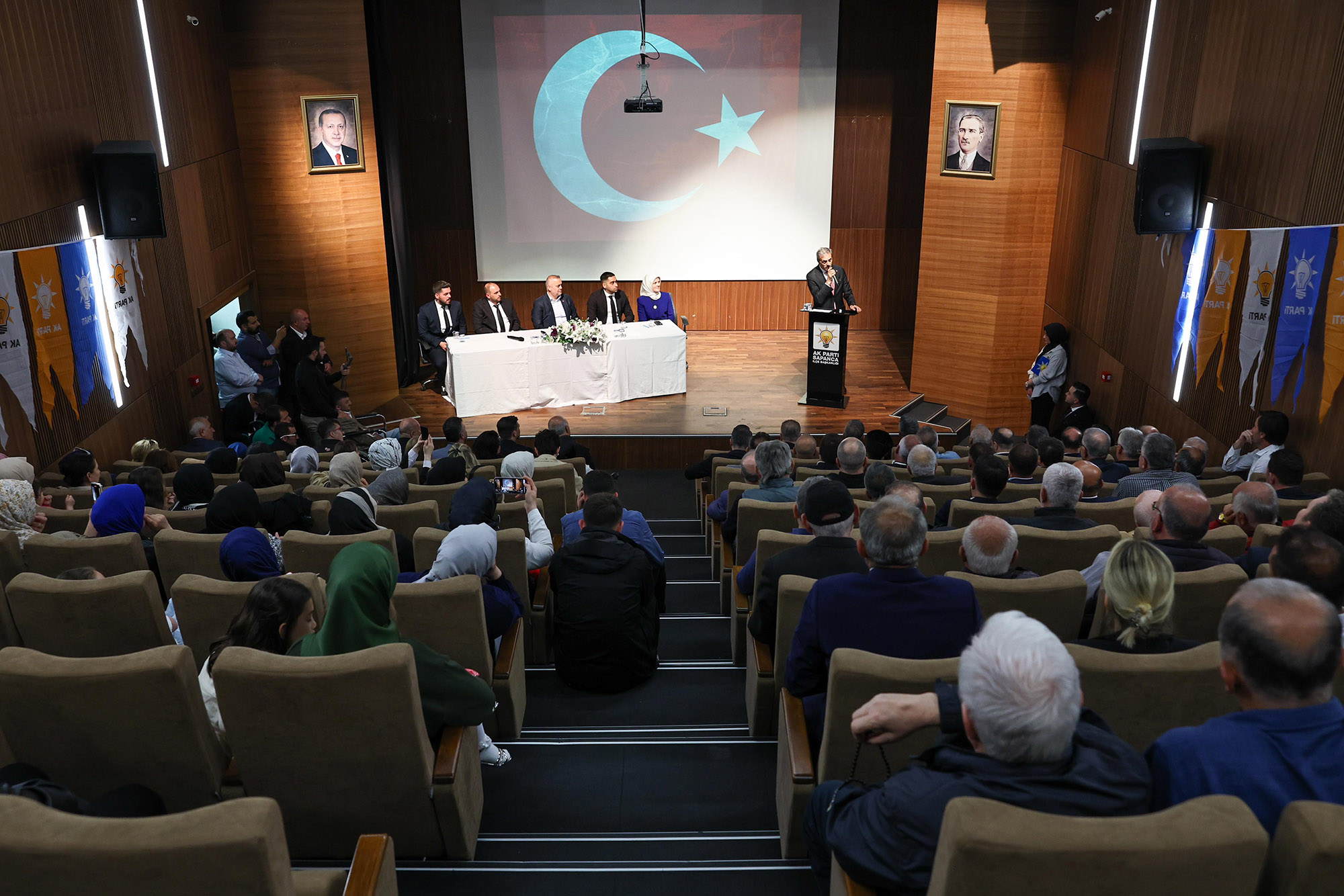 “Yanık’tan başlayacak 6 kilometrelik yaşam alanı için ihaleye çıkıyoruz”