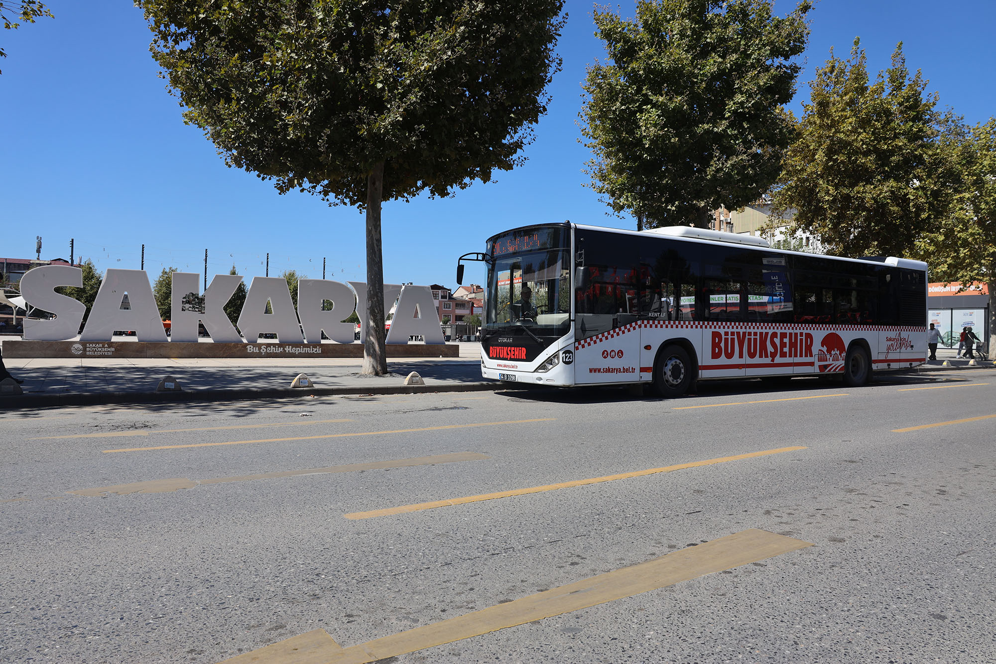 Okullar açılıyor, Büyükşehir ulaşımda kış düzenine geçiyor