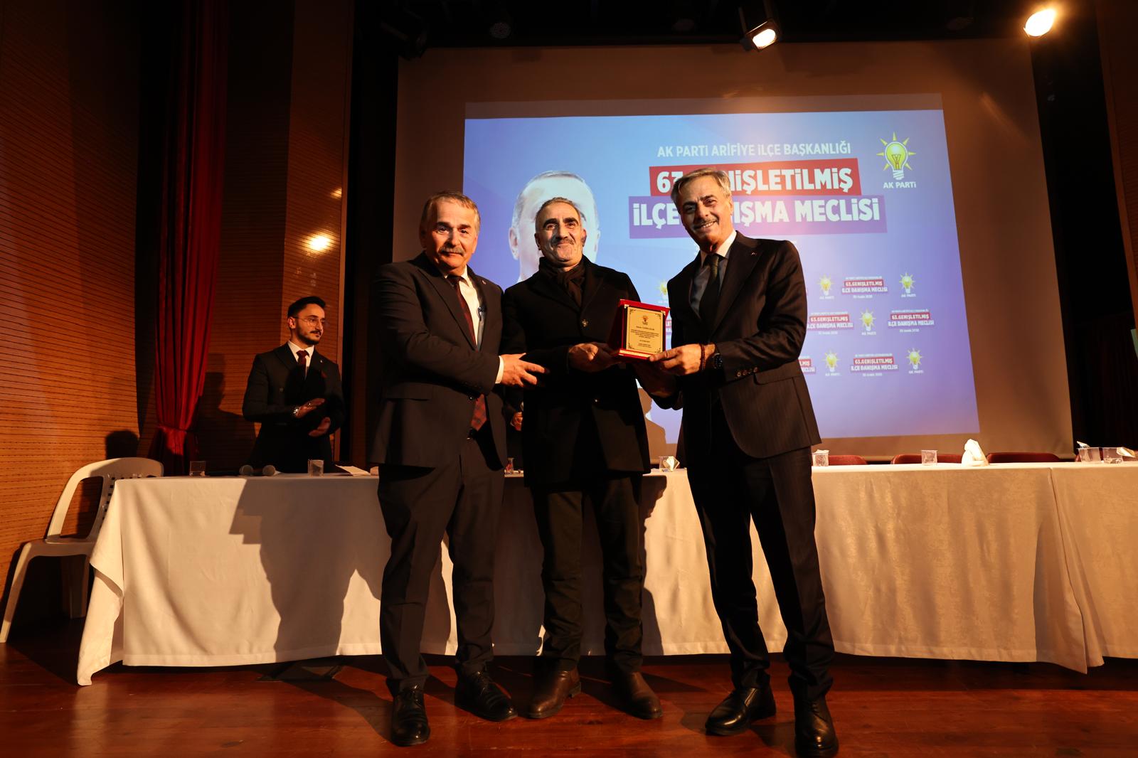 “Arifiye Yüzme Havuzu ve Gençlik Merkezi’nde sona geldik”