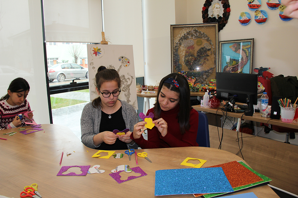 Çocuklar SGM’de ‘Glutensiz Waffle’ yaptılar