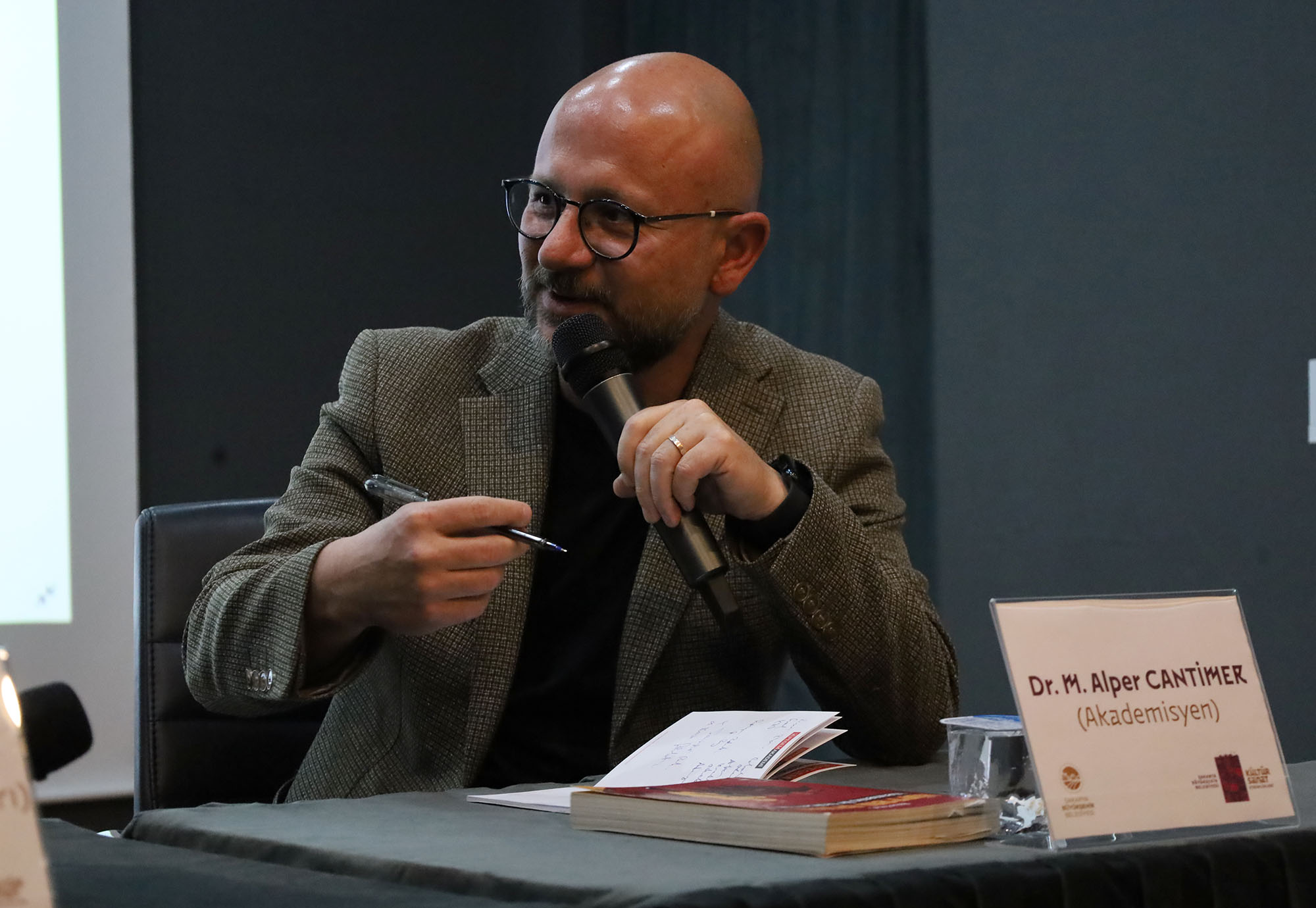 Sinema Yazarı Burçak Evren: “En değerli sinema bilgilerini bu şehirde edindim”