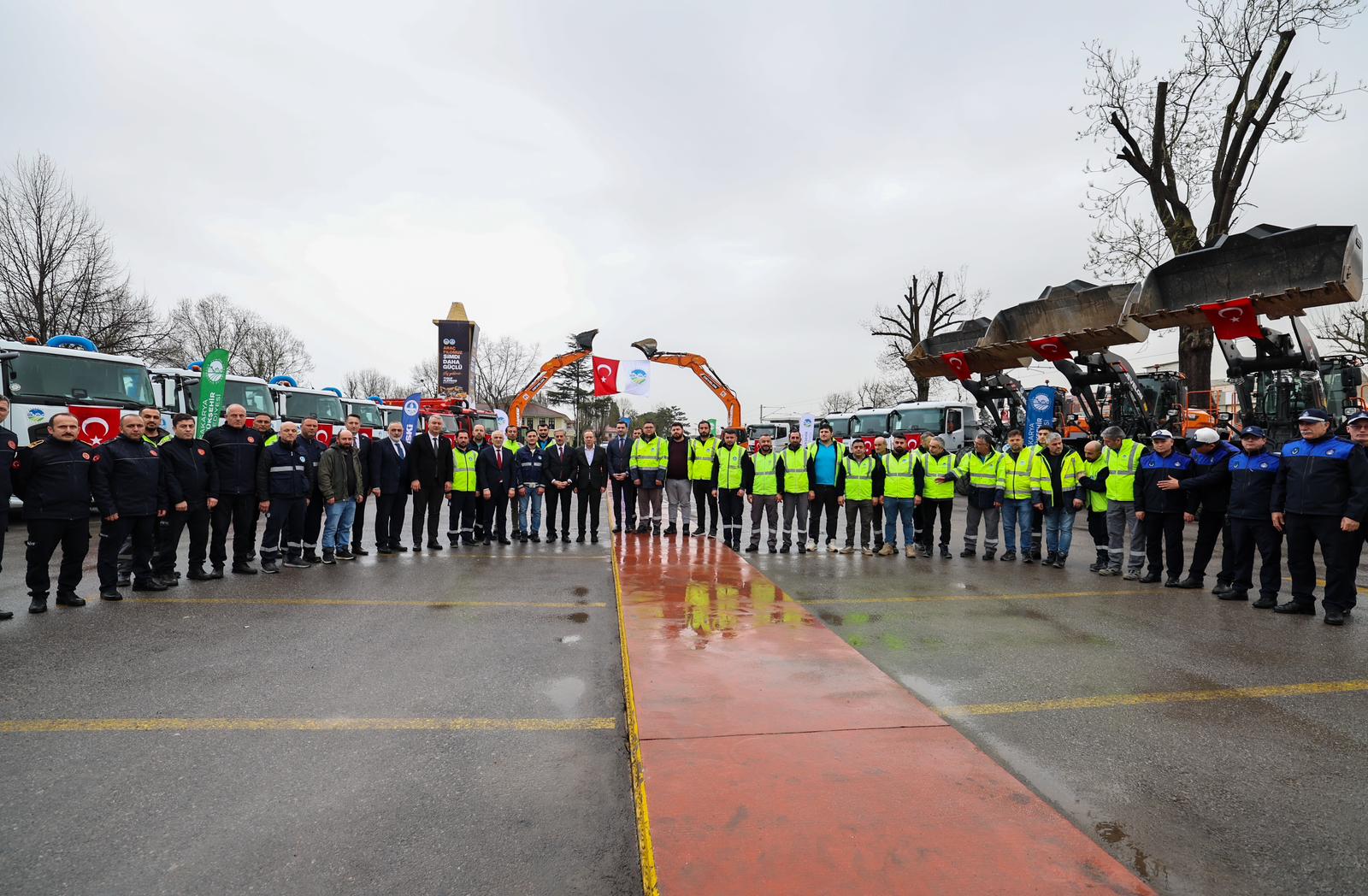 Büyükşehir’den Sakarya'ya hizmet için 484 milyon TL ile 59 araçlık dev yatırım