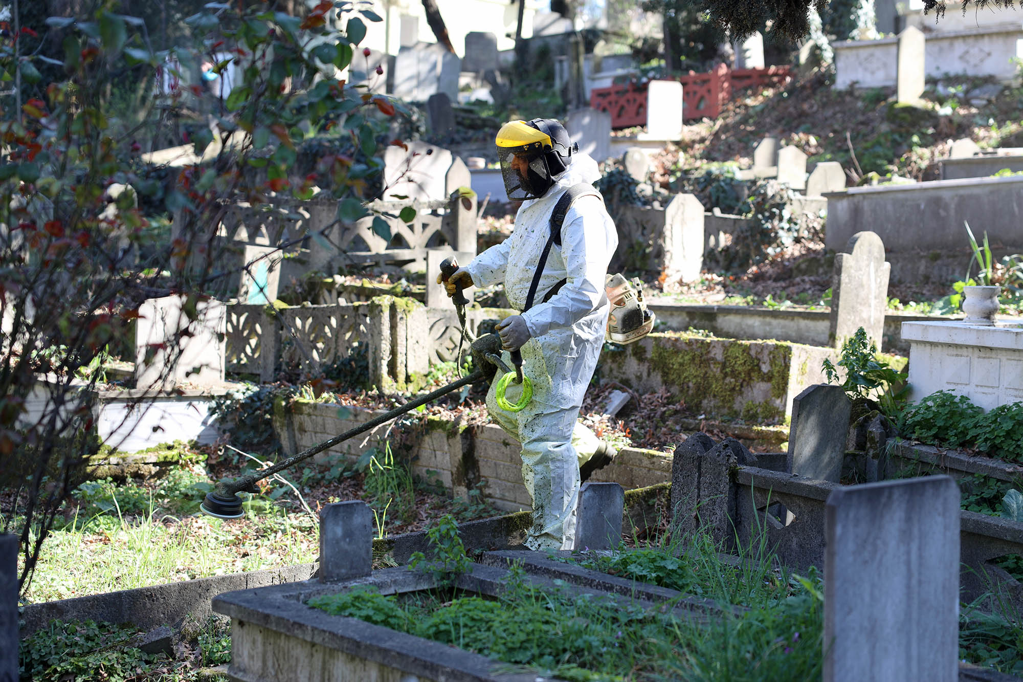 Büyükşehir 16 ilçeyi ‘bayramın en vefalı ziyaretine’ hazırlıyor