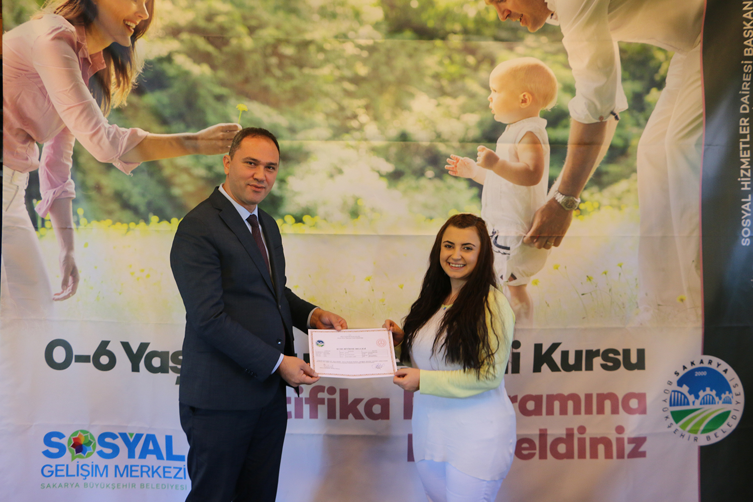 Çocuk Gelişimi Kurslarında sertifika heyecanı