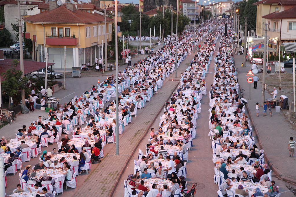 Erenler Gönül Sofralarına Misafir Oldu