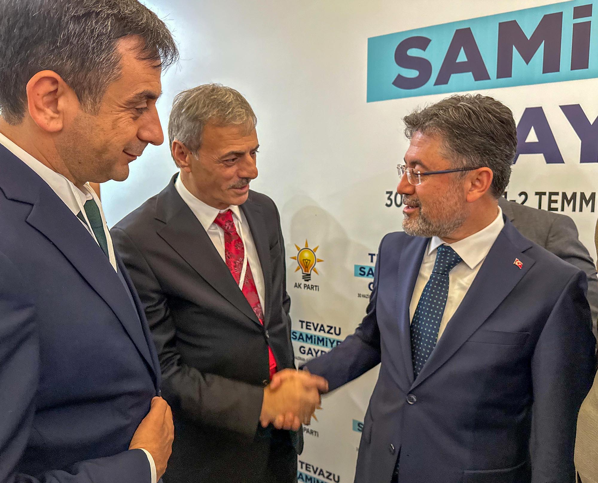Başkan Alemdar Kızılcahamam'da 3 bakanla görüştü: “Sakarya'yı yepyeni yatırımlarla taçlandıracağız”