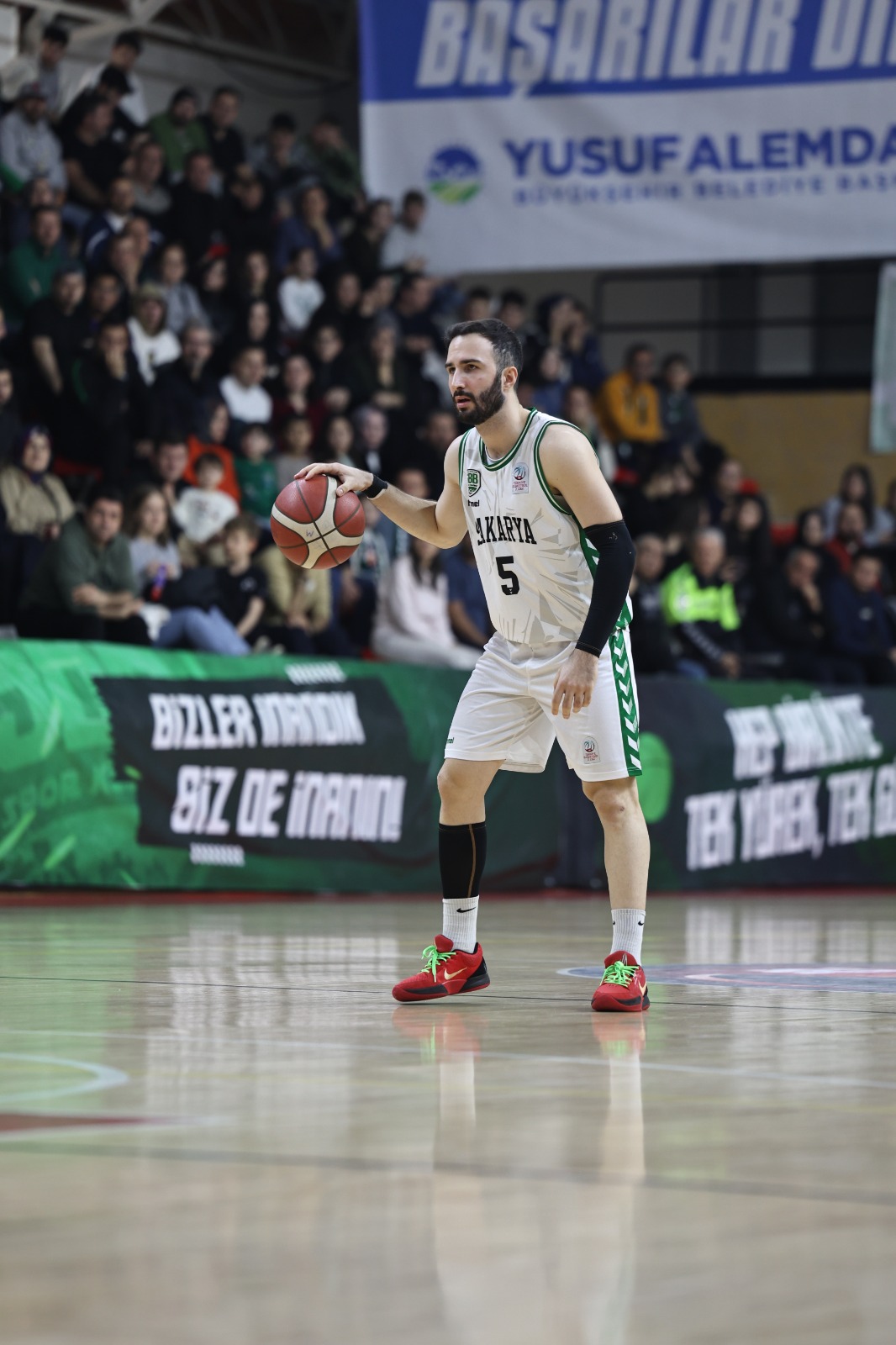 Büyükşehir Basketbol’dan 12’de 12: Yenilmezlik serisi sürüyor