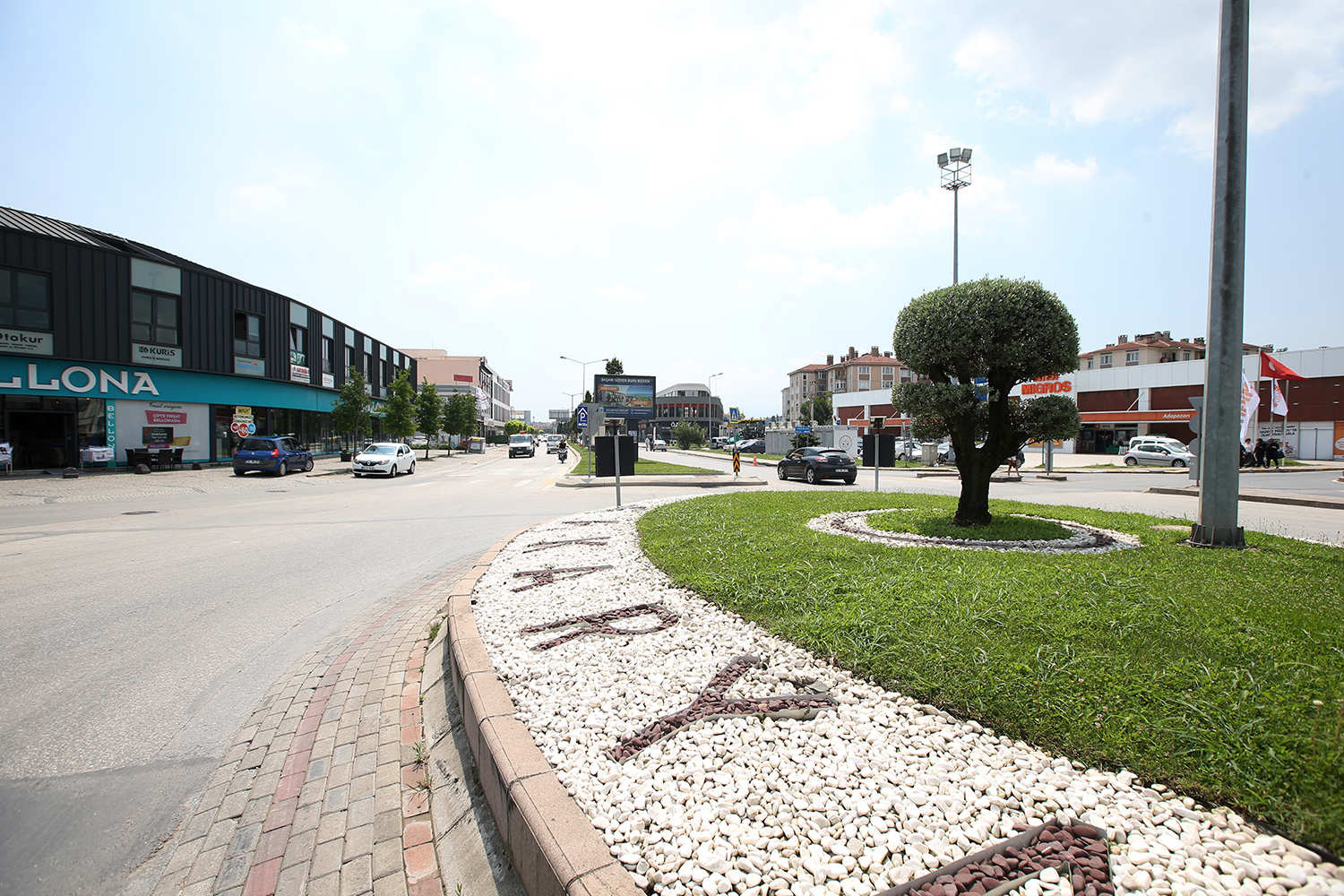 Sakarbaba Caddesi yenileniyor