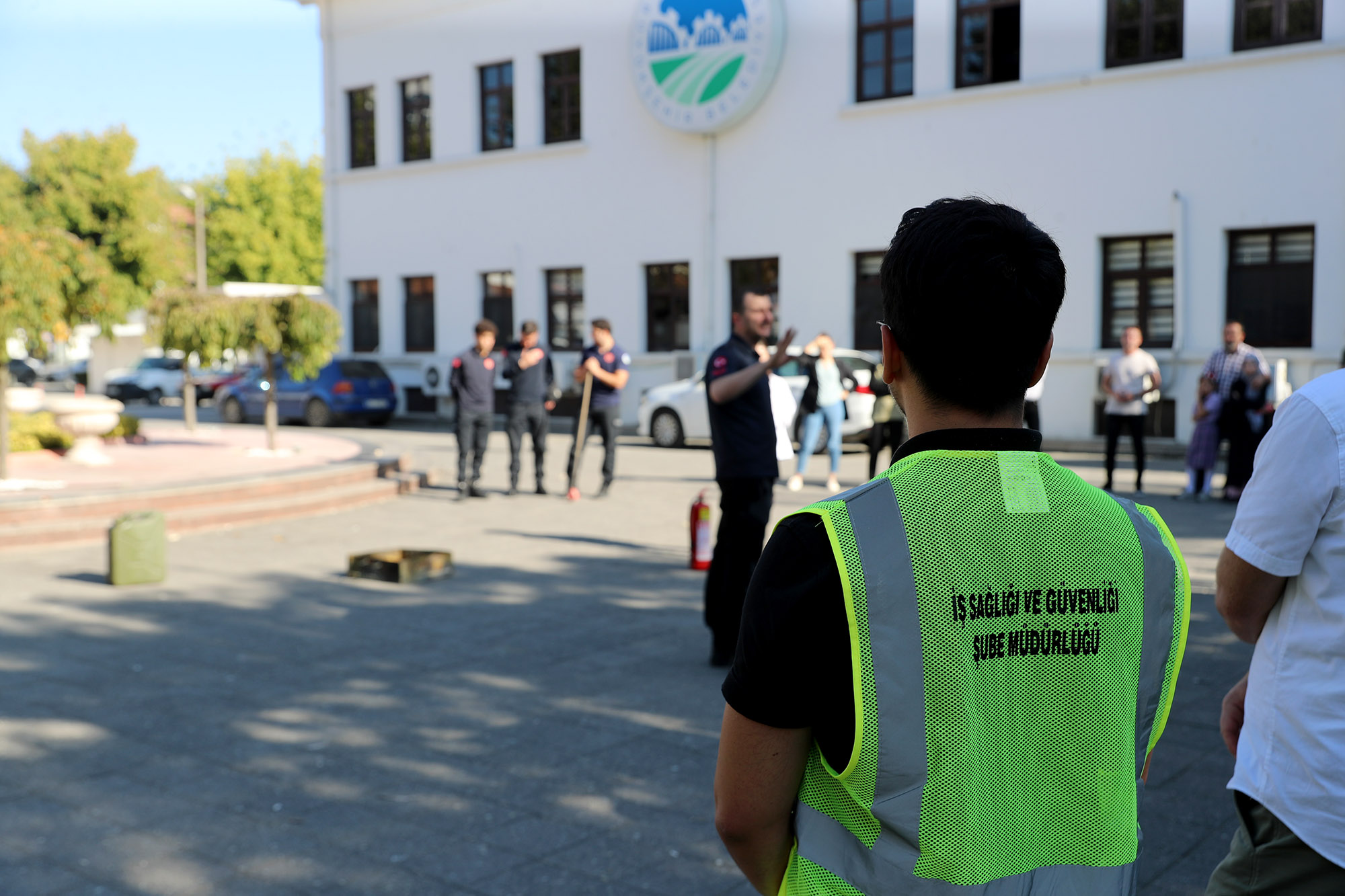 Büyükşehir çalışanları ‘ateşe müdahaleyi’ öğrendi