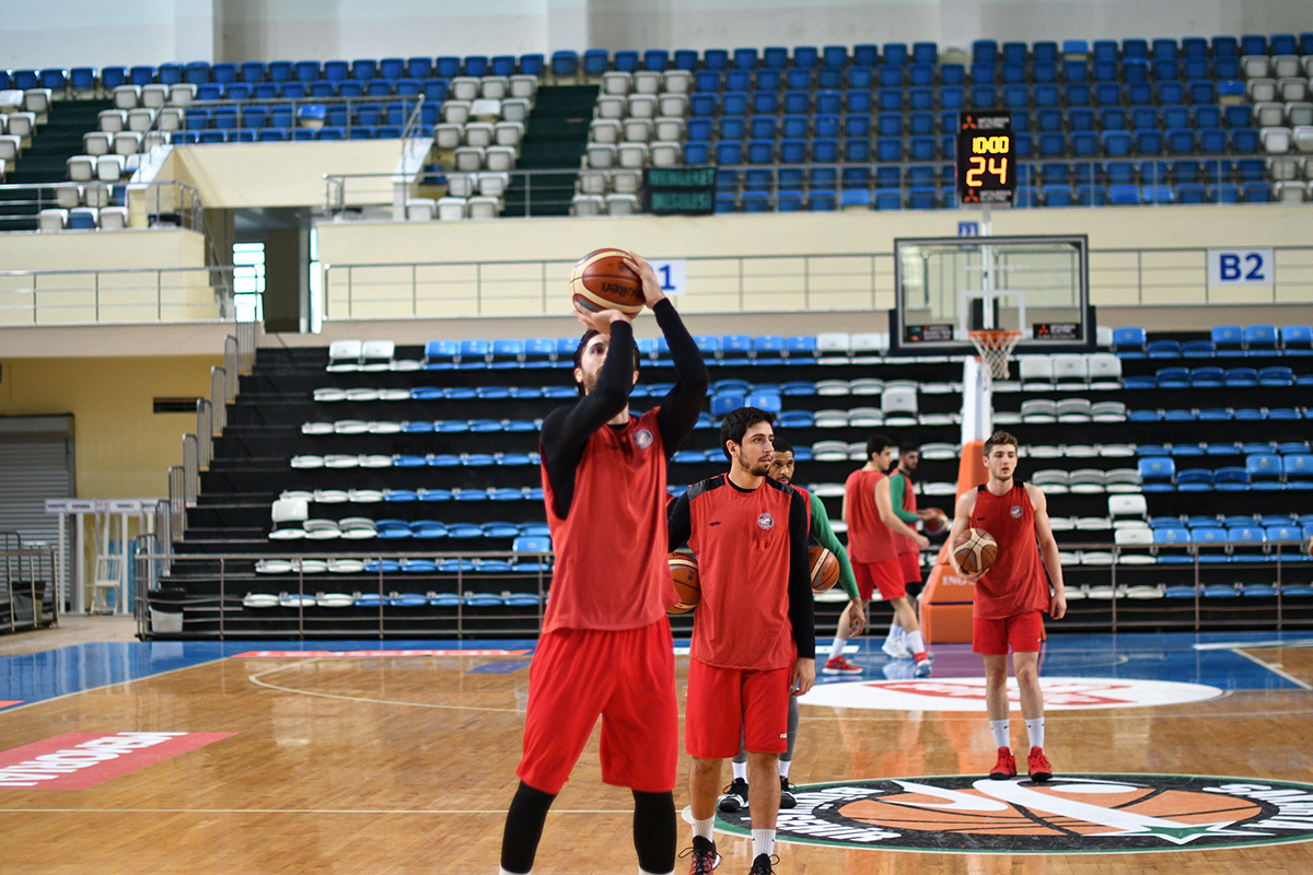 Büyükşehir Darüşşafaka’ya konuk oluyor
