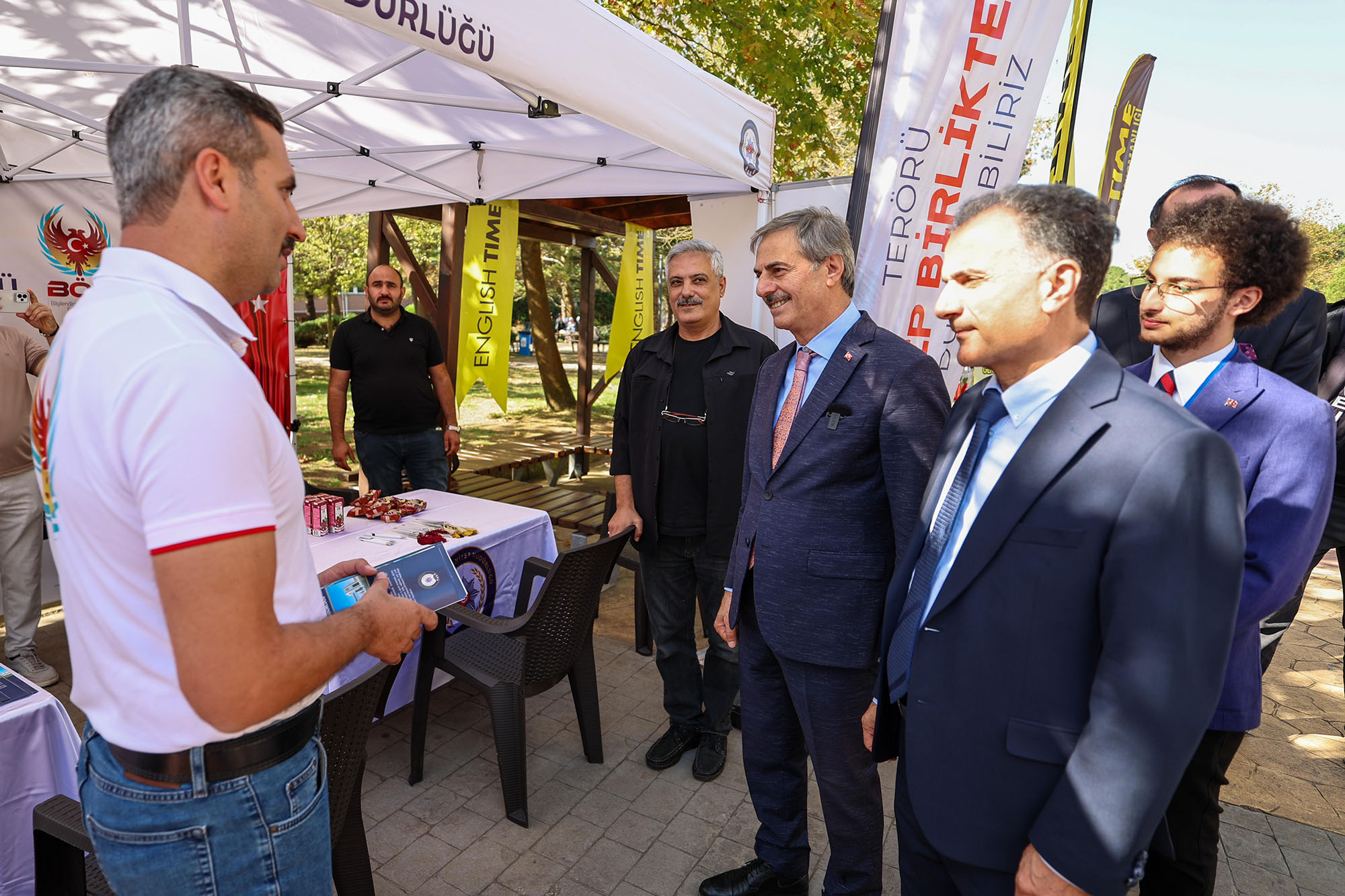 Yusuf Alemdar üniversitede indirimli ulaşım memnuniyetiyle karşılandı: “Hayatınıza doğru yönü tecrübeler çizecek”