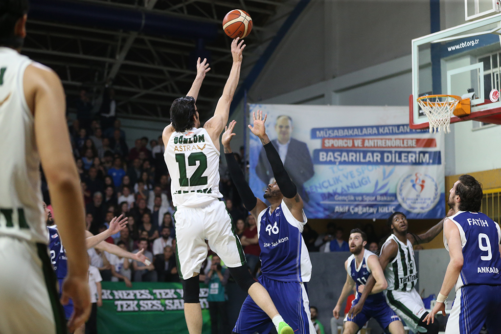 Basketbol Süper Ligi’ne yükseleceğiz