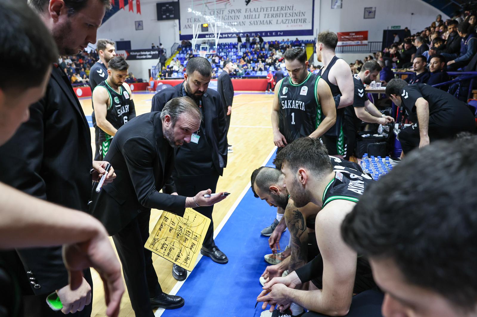 Büyükşehir Basketbol 1. Lig’e yükseldi