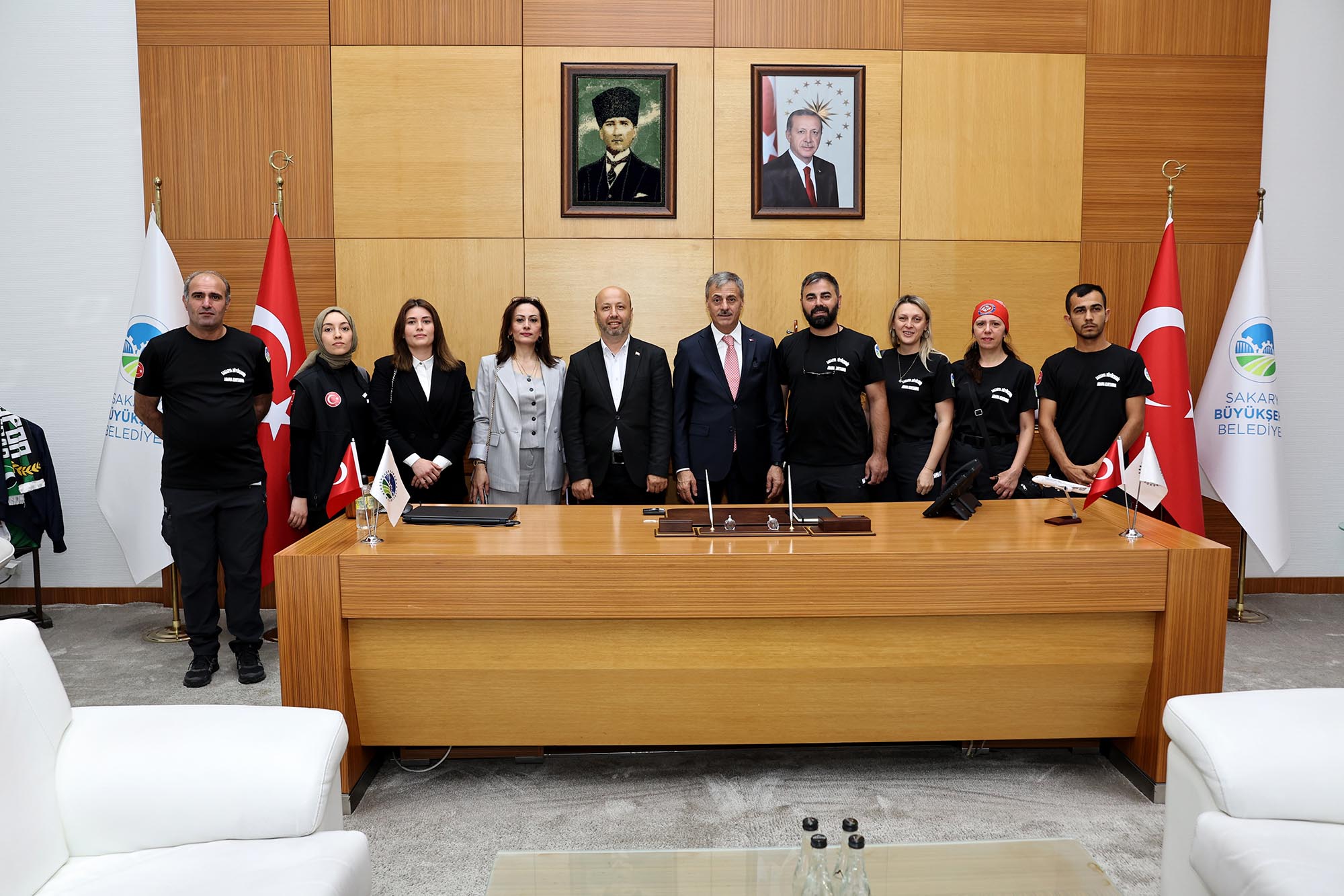 “Birlik beraberlikle nice bayramlara”