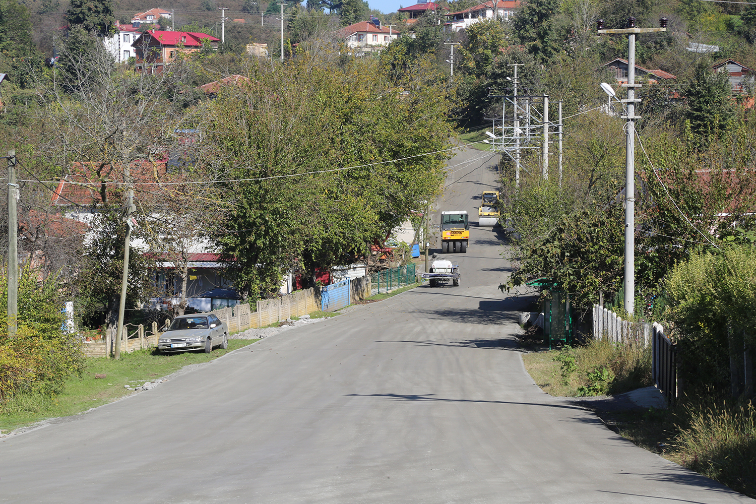 Büyükşehir’den Kocaali’ye 32 kilometrelik beton yol