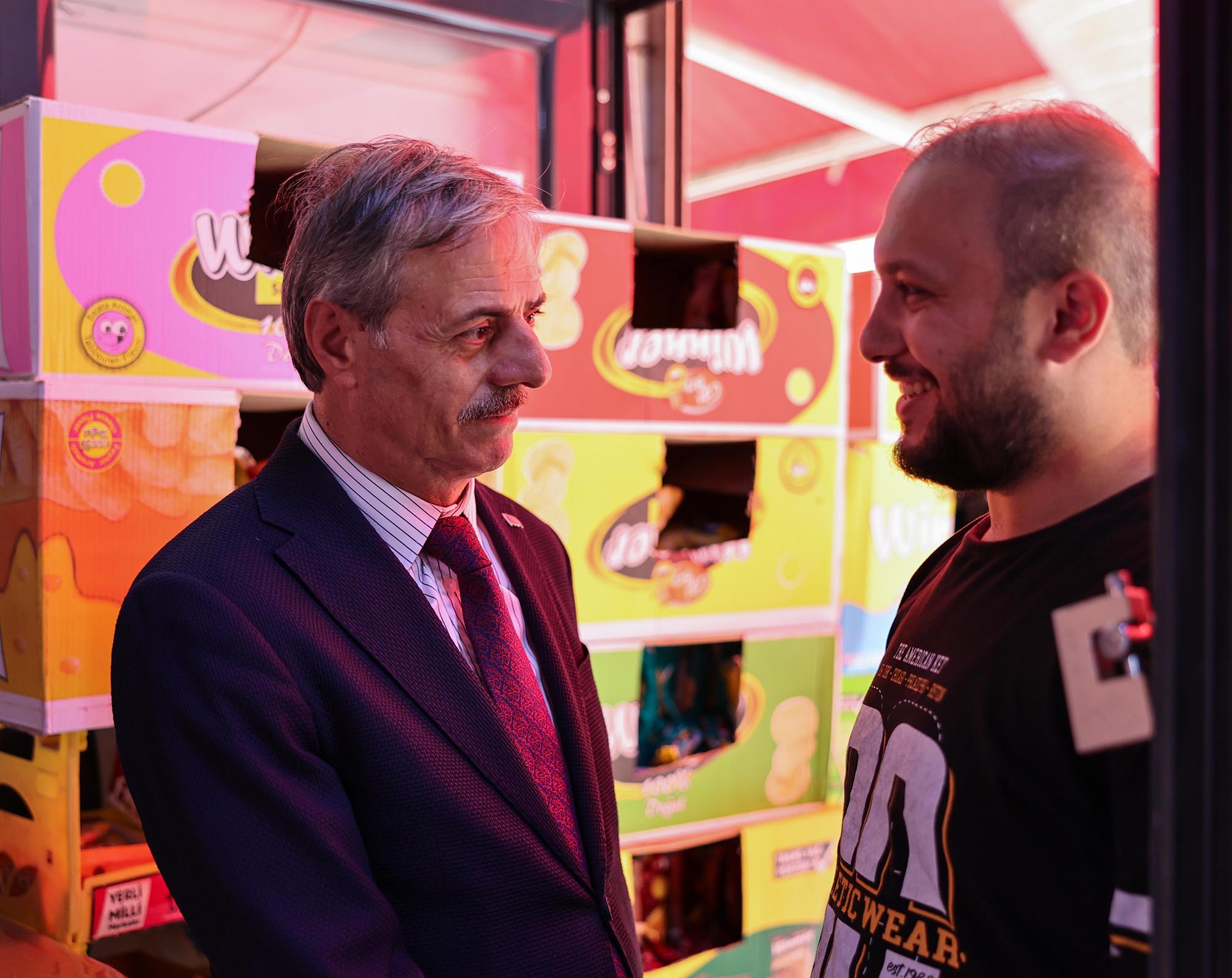 Yusuf Alemdar Sakarya’da adım adım vatandaşlarla kucaklaşıyor: “Şehrimizin ihtiyaçlarına yönelik adımlarımızı kararlılıkla atıyoruz”