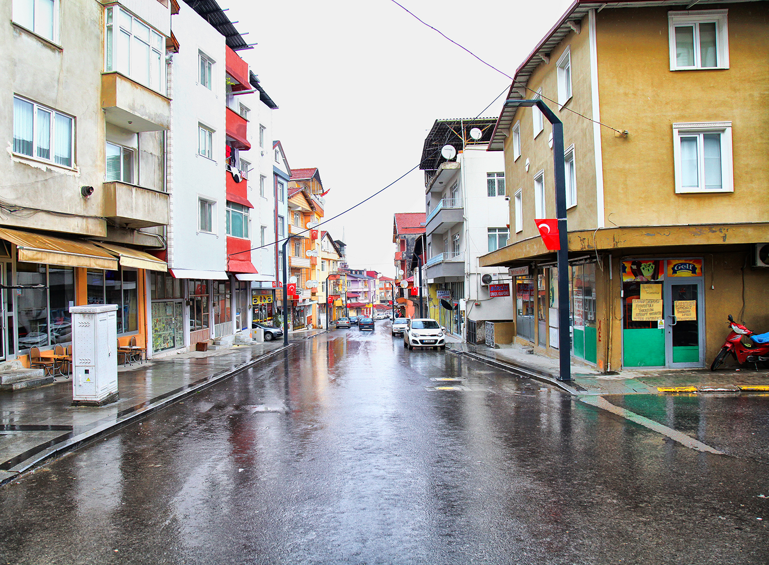 Hızırtepe Cevat Ayhan Caddesi yenilendi