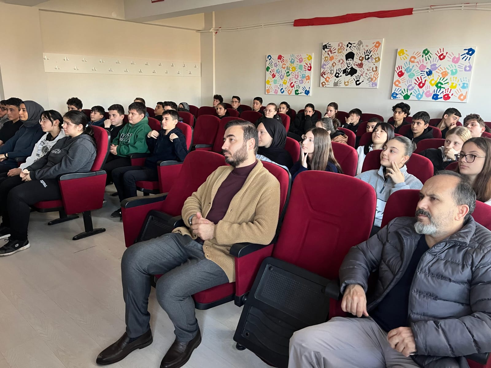 Büyükşehir’den bin 400 lise öğrencisine “İklim Değişikliği ve Sıfır Atık” eğitimi