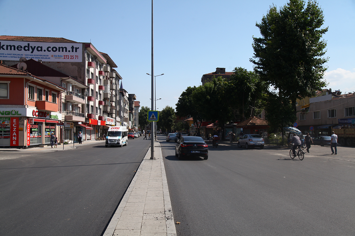 Sakarya Caddesi yeni yüzüne kavuştu