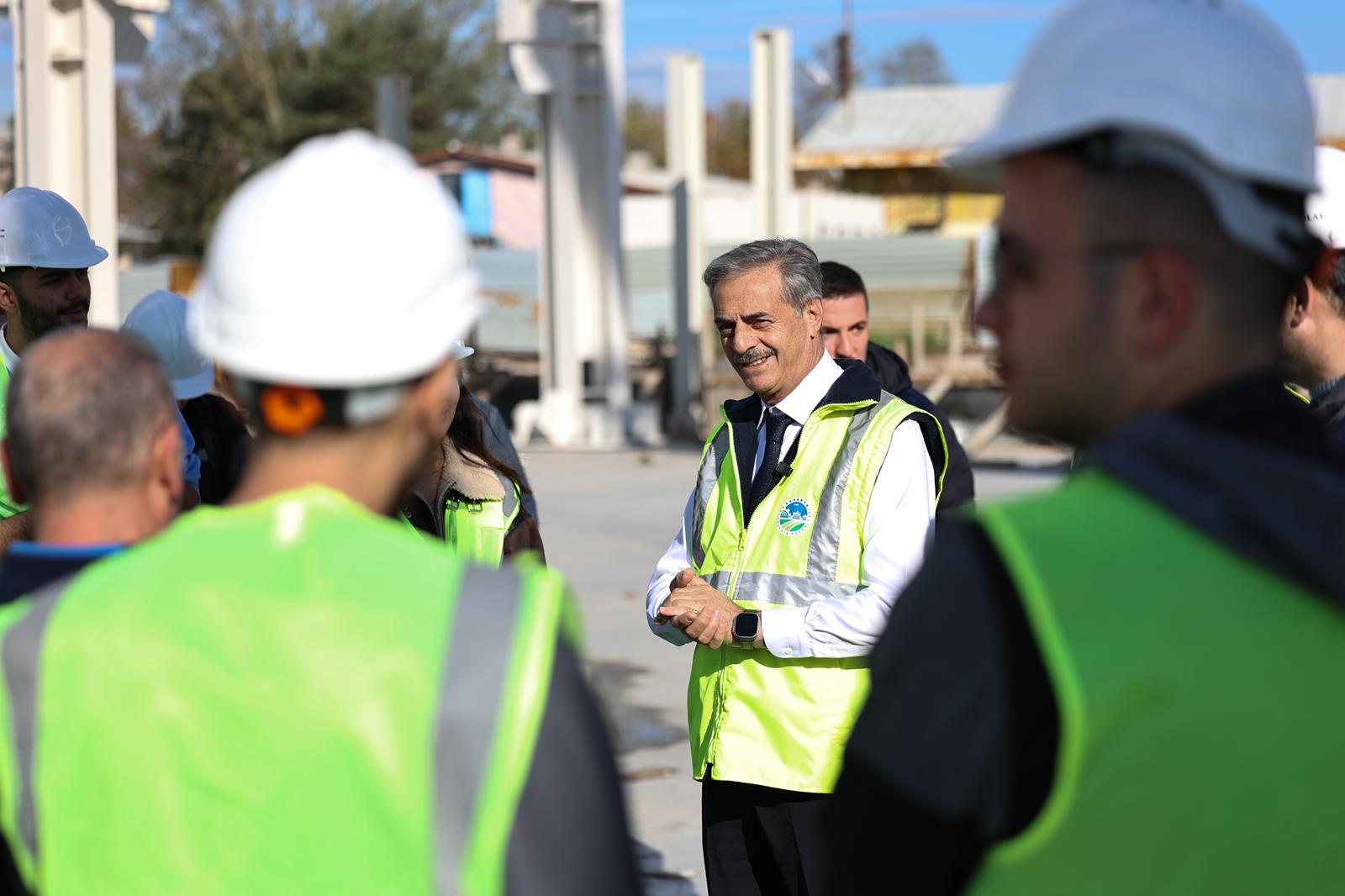 Bilim Merkezi’nde ilk görüntü ortaya çıktı: Yusuf Alemdar geleceğin inşaat mühendisleriyle şantiyede son durumu açıkladı