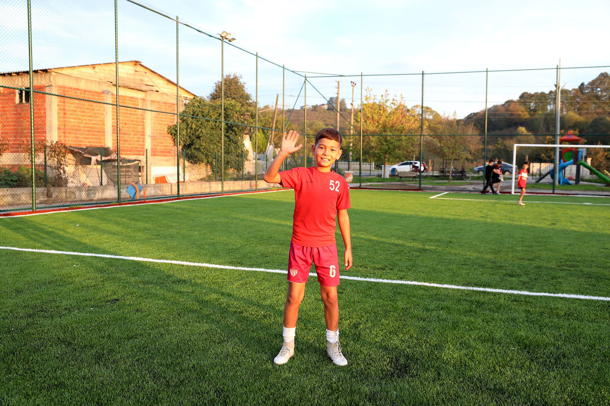 Karasu Limandere yeni spor tesisine kavuştu