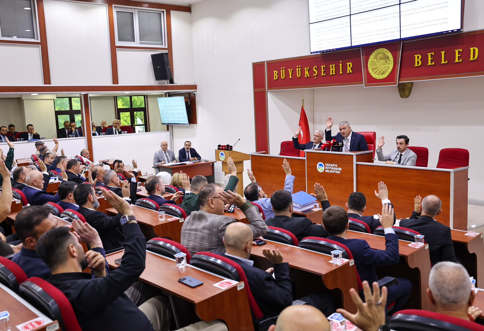 Sakarya’da 450 milyon TL’lik yatırıma meclis onayı: Çevreci ve son teknoloji otobüsler geliyor