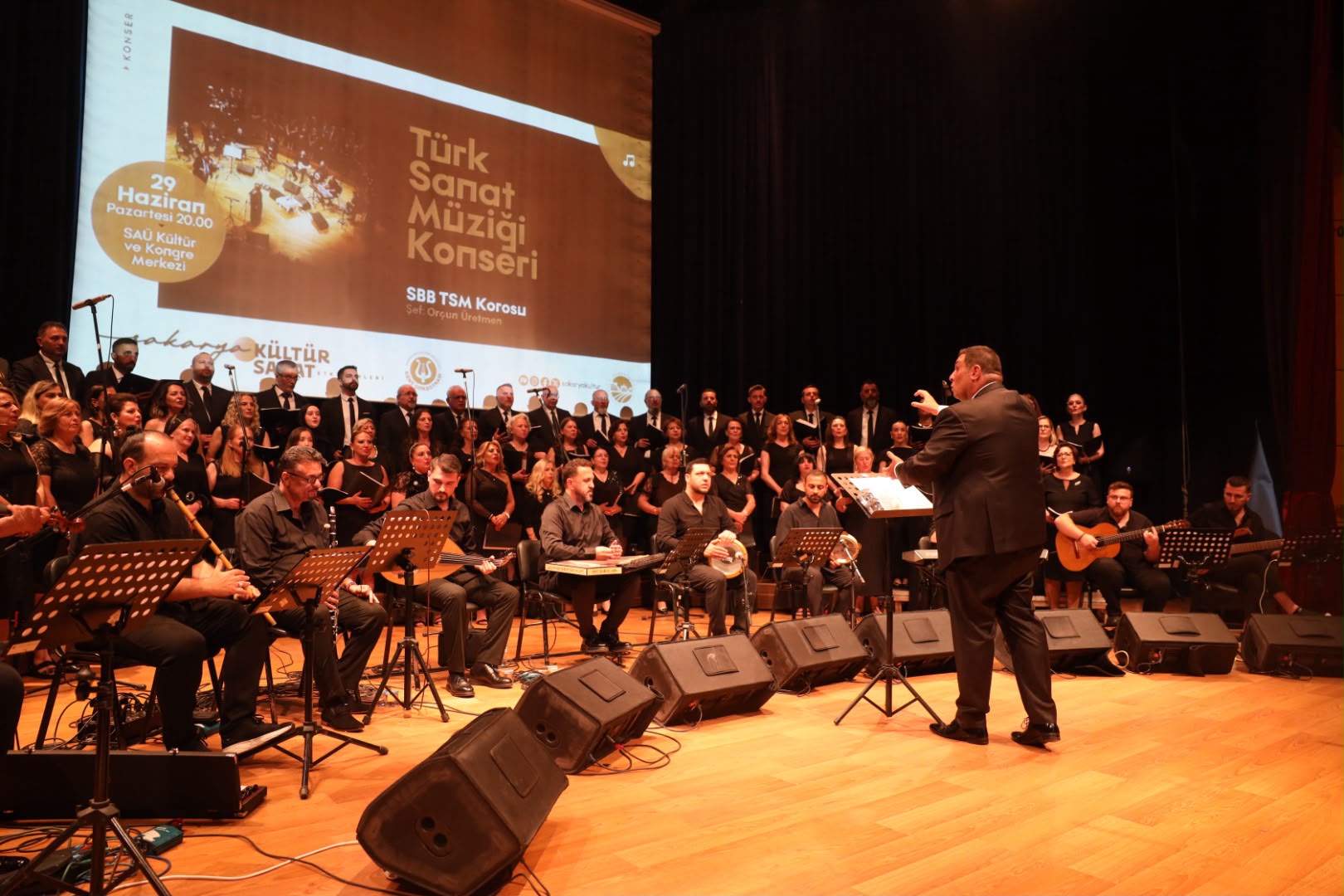 Türk Sanat Müziği Korosundan sanatseverlere müzik dolu final
