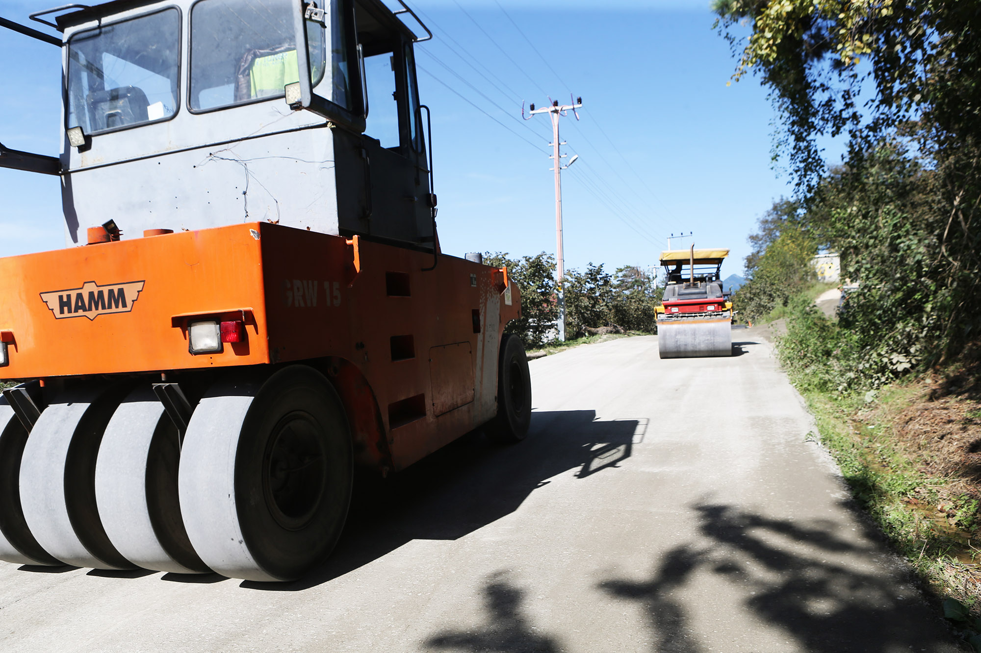 Büyükşehir’den 5 mahalleye beton yol