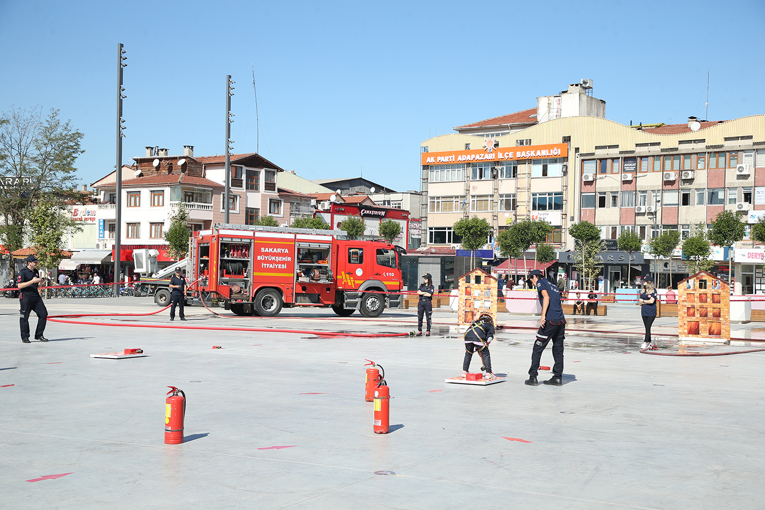 “İtfaiye teşkilatımız güçlenerek hizmetlerine devam edecek”