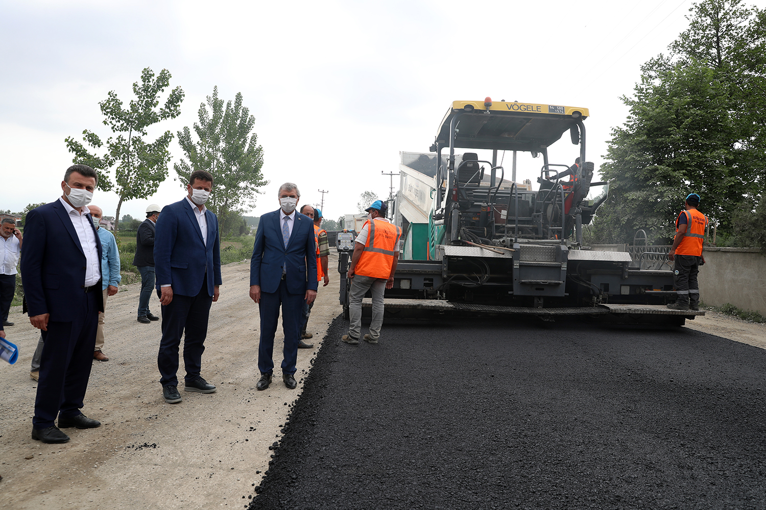 Akyazı’nın 4 mahallesine bayram hediyesi