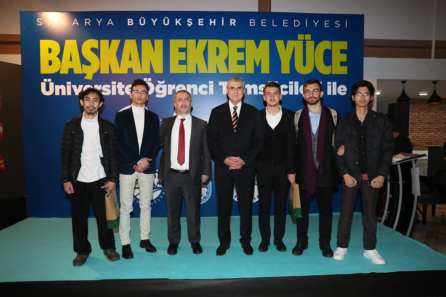 "Sakarya’yı gençlerimizle birlikte yöneteceğiz”