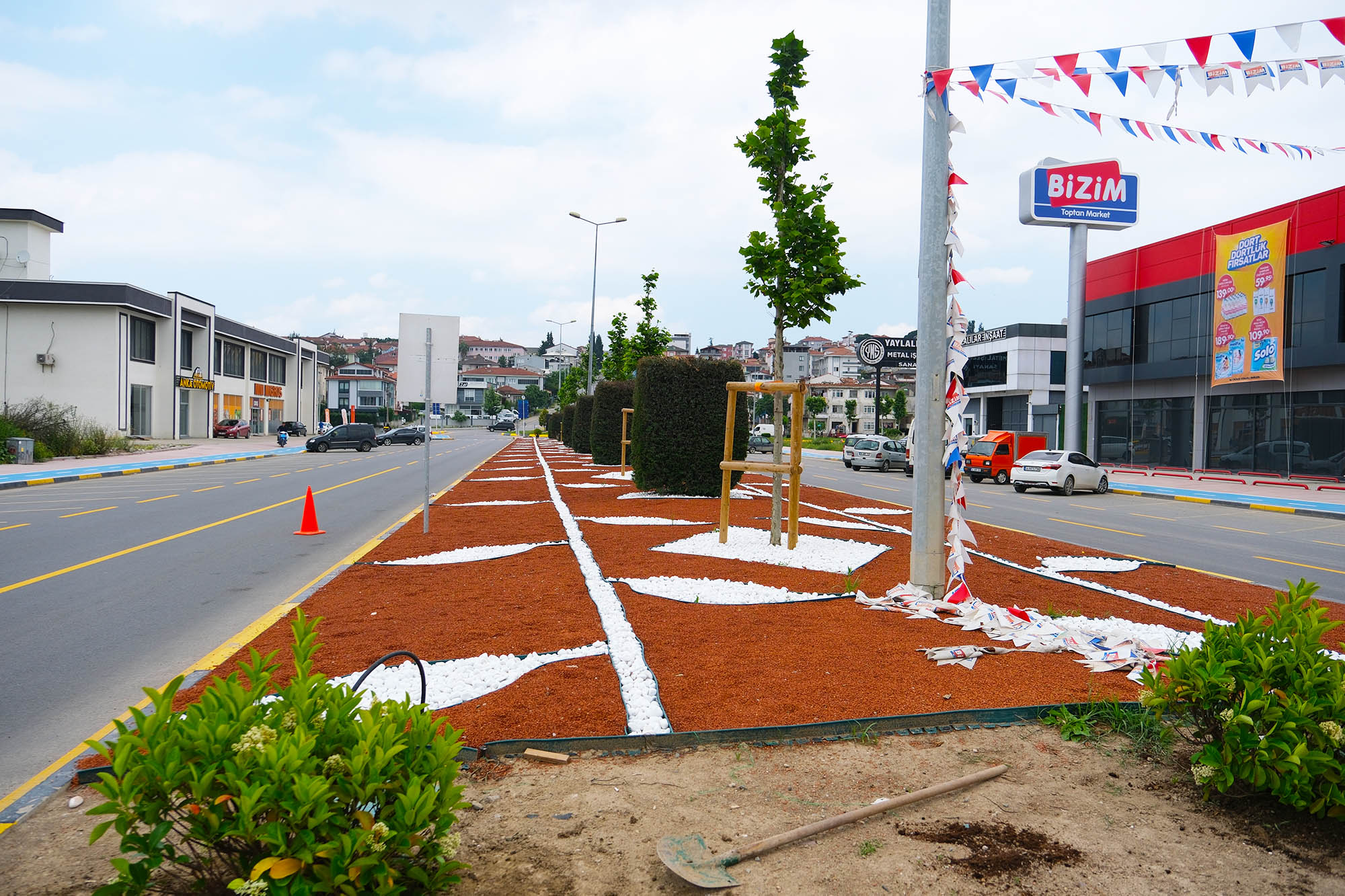 Şehirde bir ilk Şehit İlhan Aras’ta: Sakarya’nın en geniş caddesine yepyeni konsept